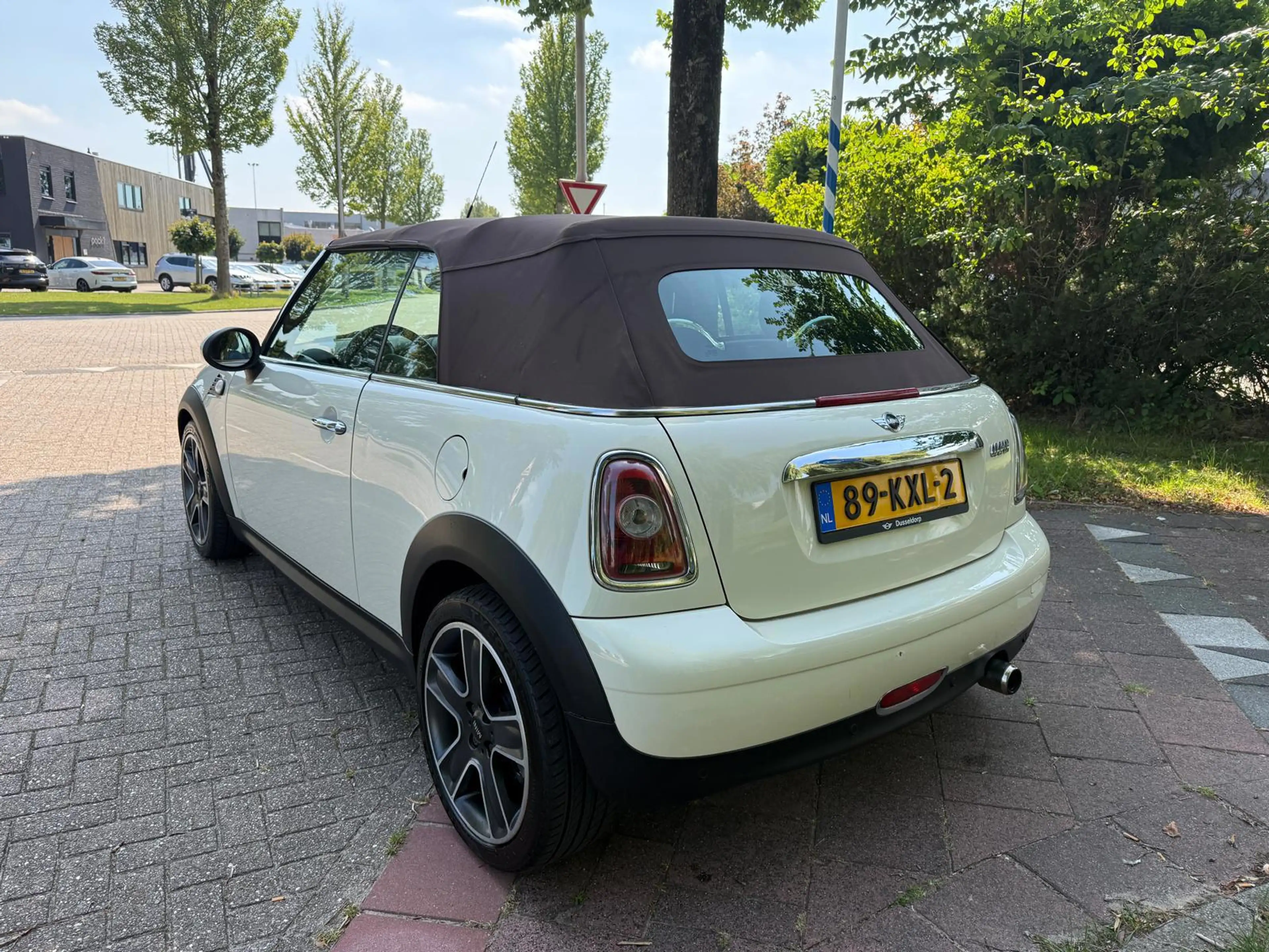 MINI Cooper Cabrio 1.6 Chili Bruine Accenten — photo 6