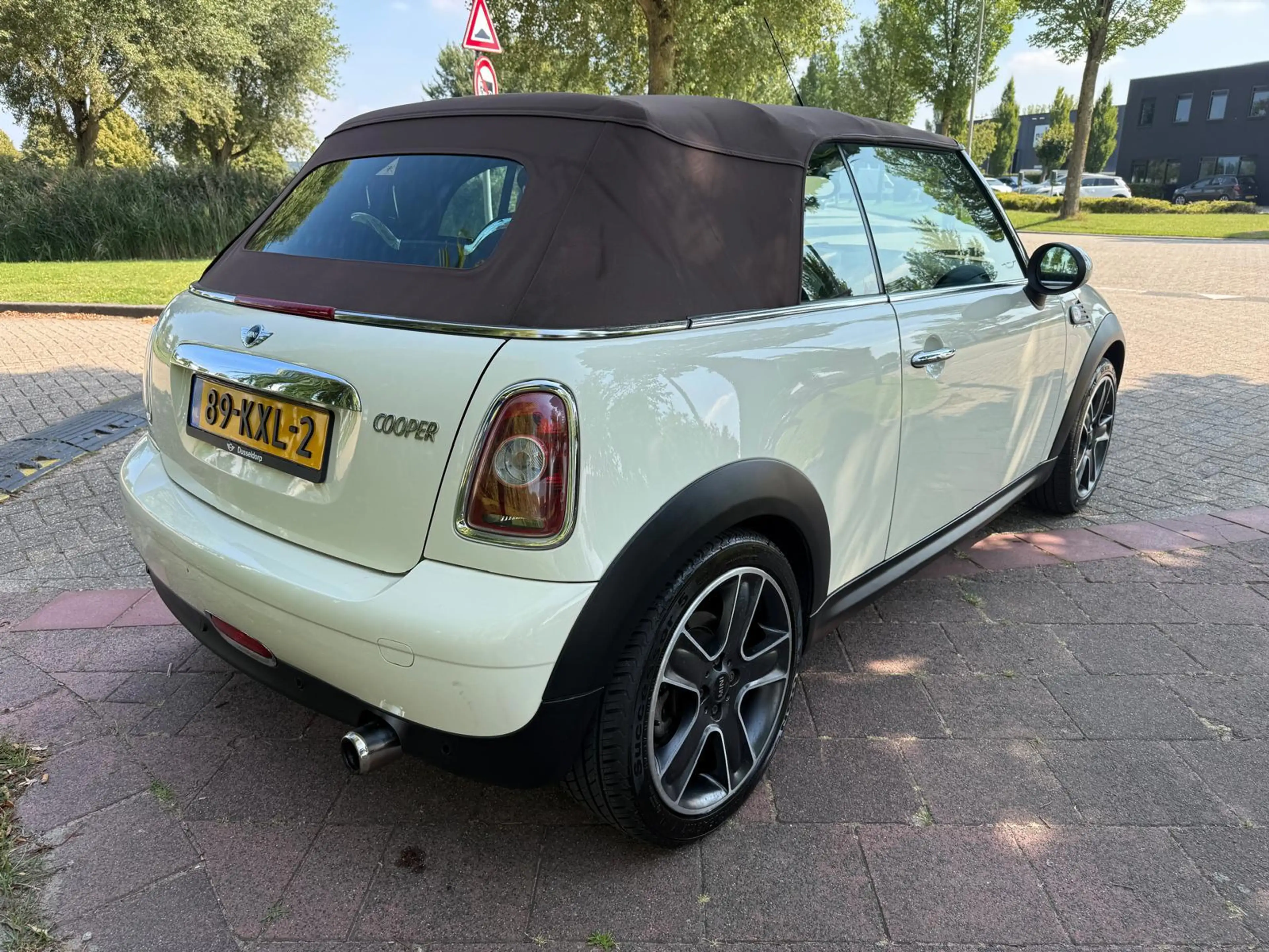 MINI Cooper Cabrio 1.6 Chili Bruine Accenten — photo 5