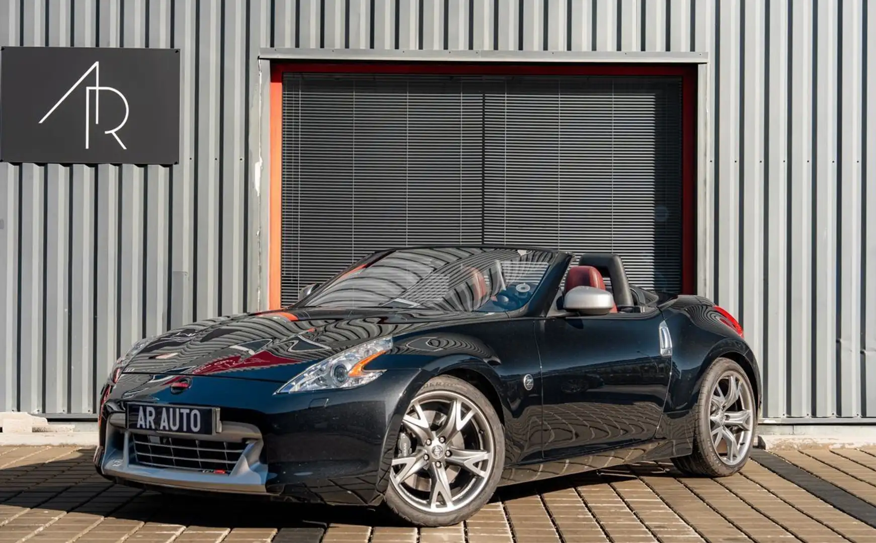 Nissan 370Z ROADSTER 3.7 V6 328CH PACK BVA ENTRETIEN COMPLET COBRA BOSE SIEGES CHAUFFANT VENTILE RAYS Schwarz - 2