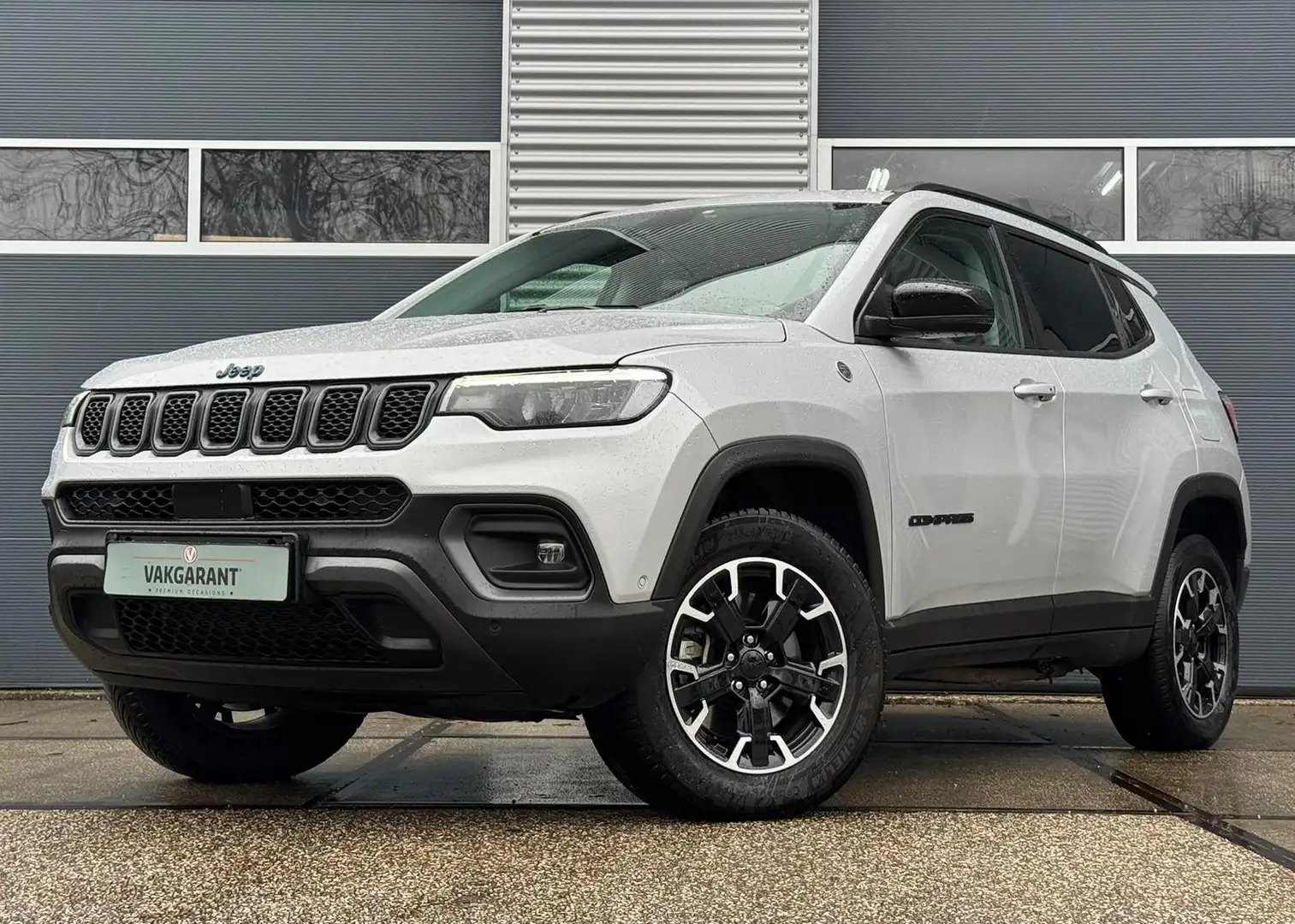 Jeep Compass 4xe 240 Plug-in Hybrid Electric Trailhawk |Camera - 1