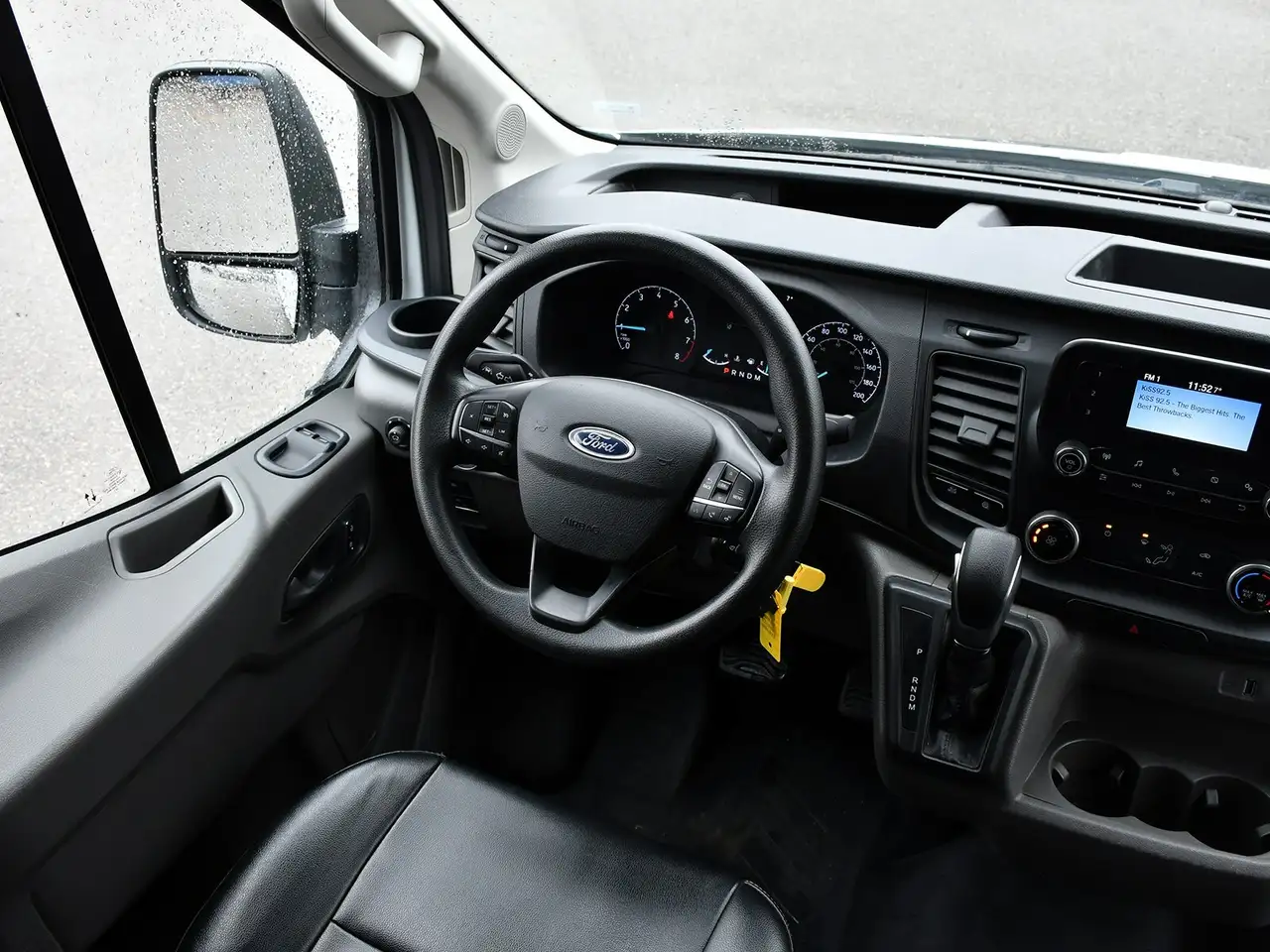 Ford Transit Cargo Van снимка Ford Transit Cargo Van