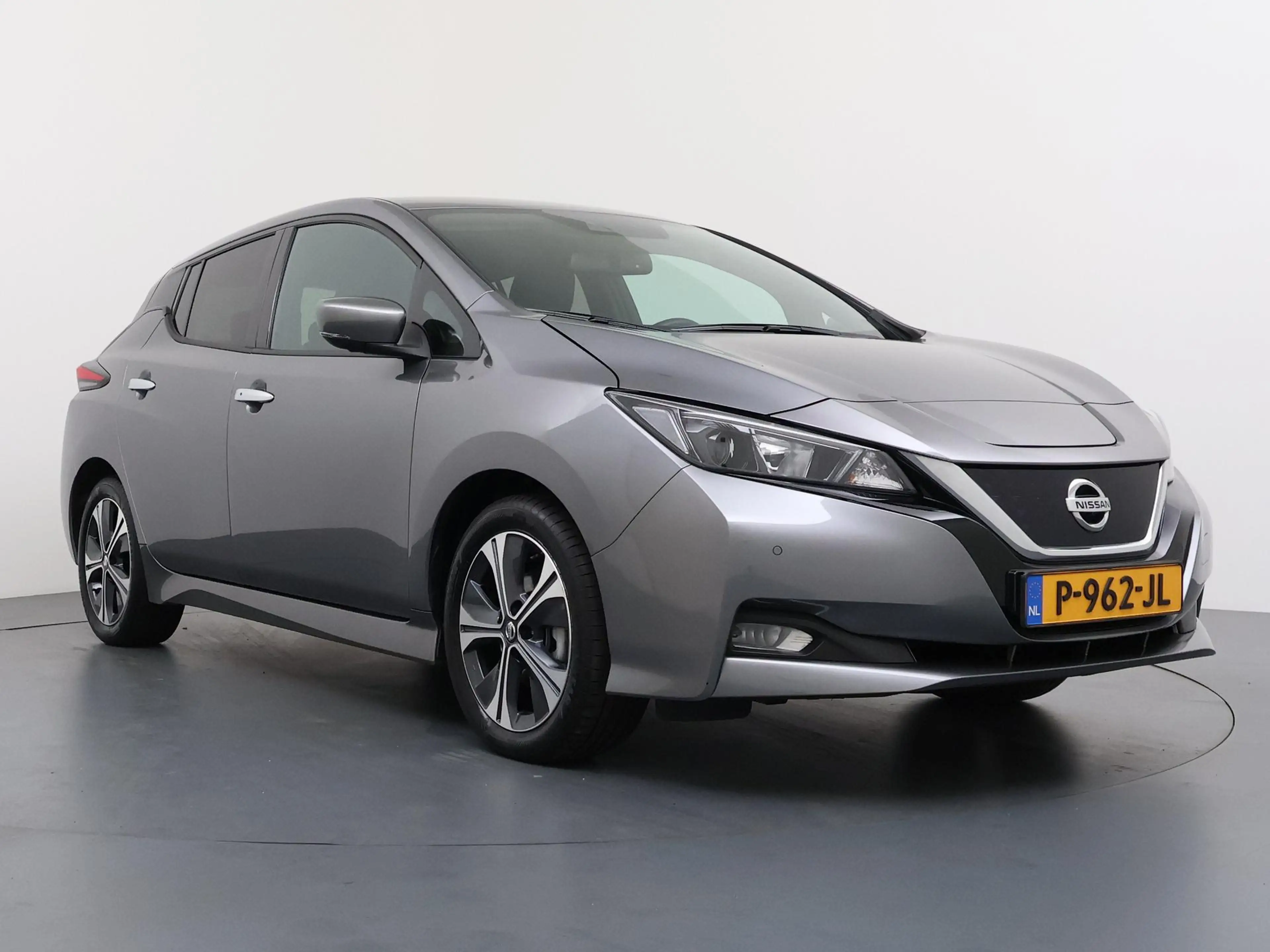 Nissan Leaf N-Connecta 40 kWh | Adapt. Cruise | Stoel- & Stuur — photo 7