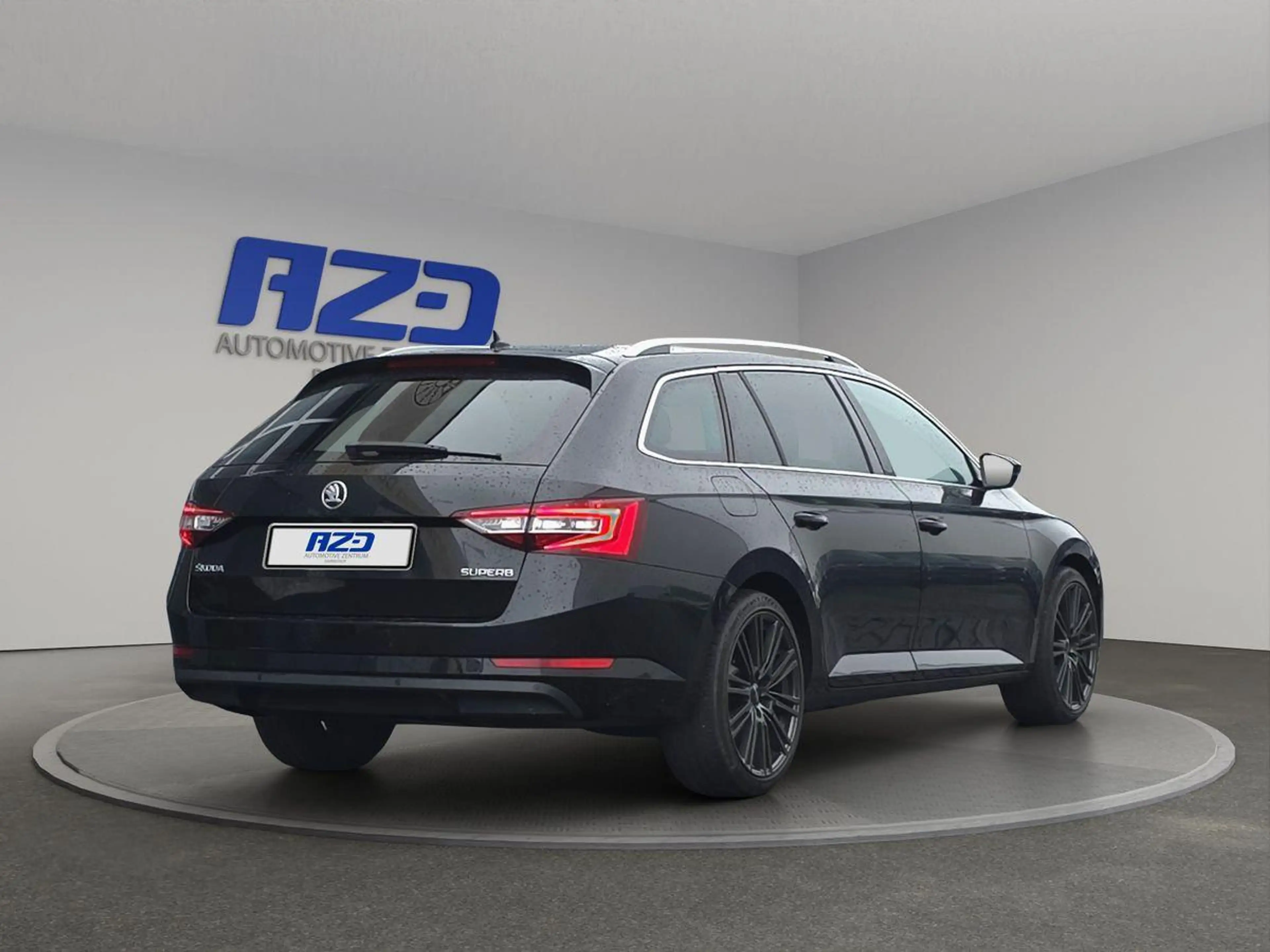 Skoda Superb Style TDI PANO AHK ACC R-KAM BI-XEN MEMOR — photo 5