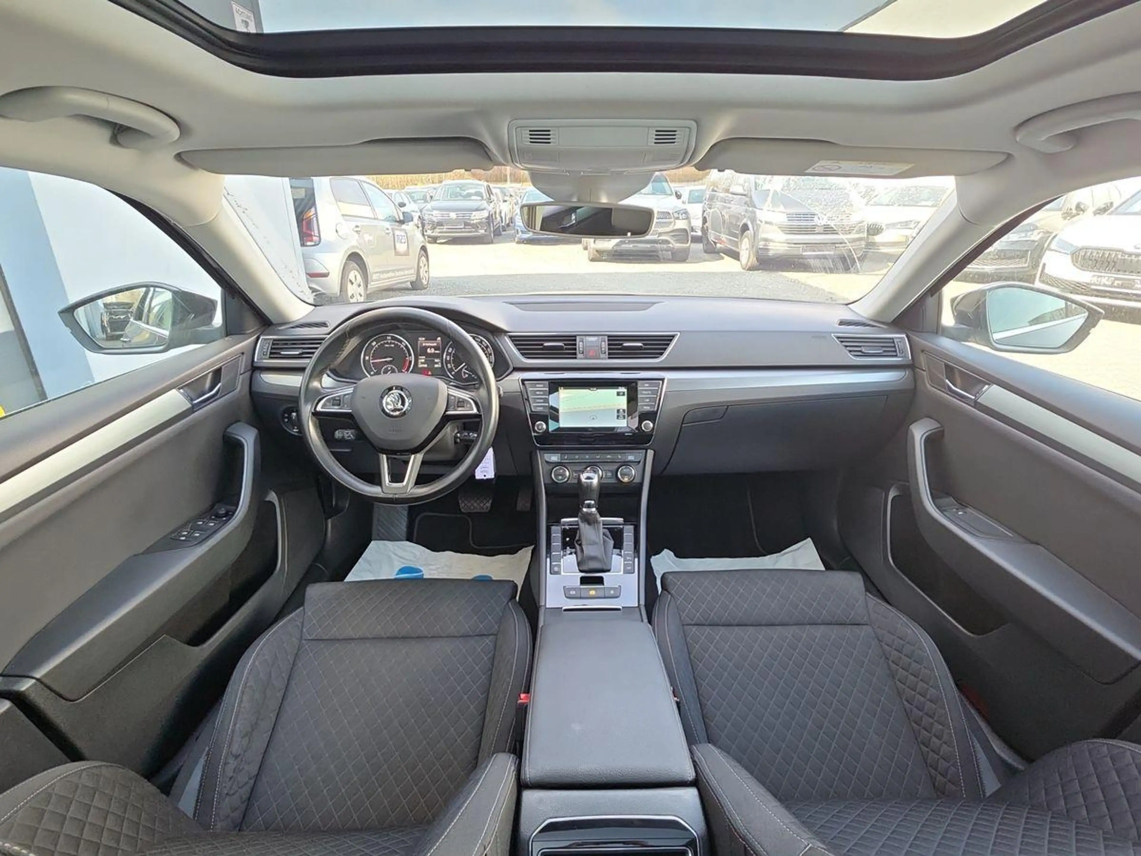 Skoda Superb Style TDI PANO AHK ACC R-KAM BI-XEN MEMOR — photo 13