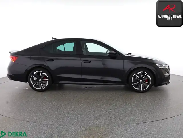 Skoda Octavia view 6