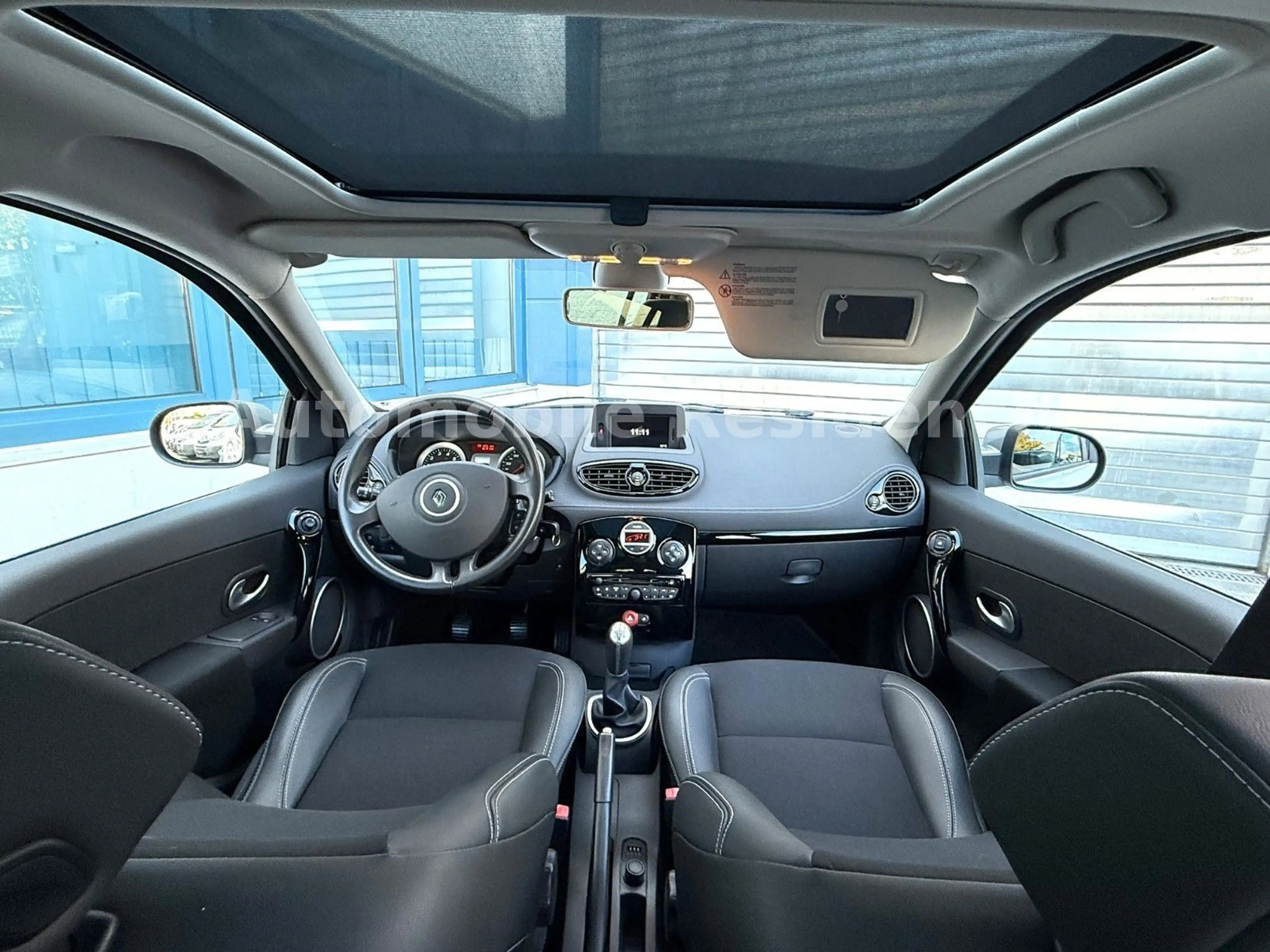 Renault Clio Grandtour Night & Day 1.2*NAVI*PANO*LEDER*1 — photo 5