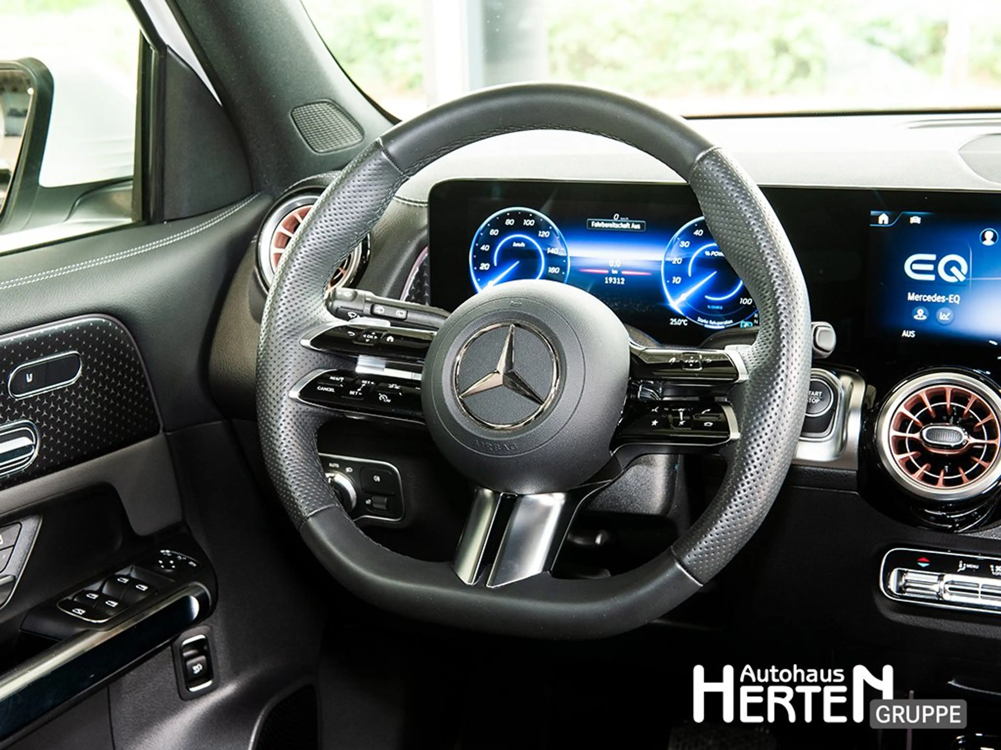 Mercedes-Benz EQB 250 +ELECTRIC-ART+360°+MEMORY+KEYLESS+LED+SHZ — photo 7