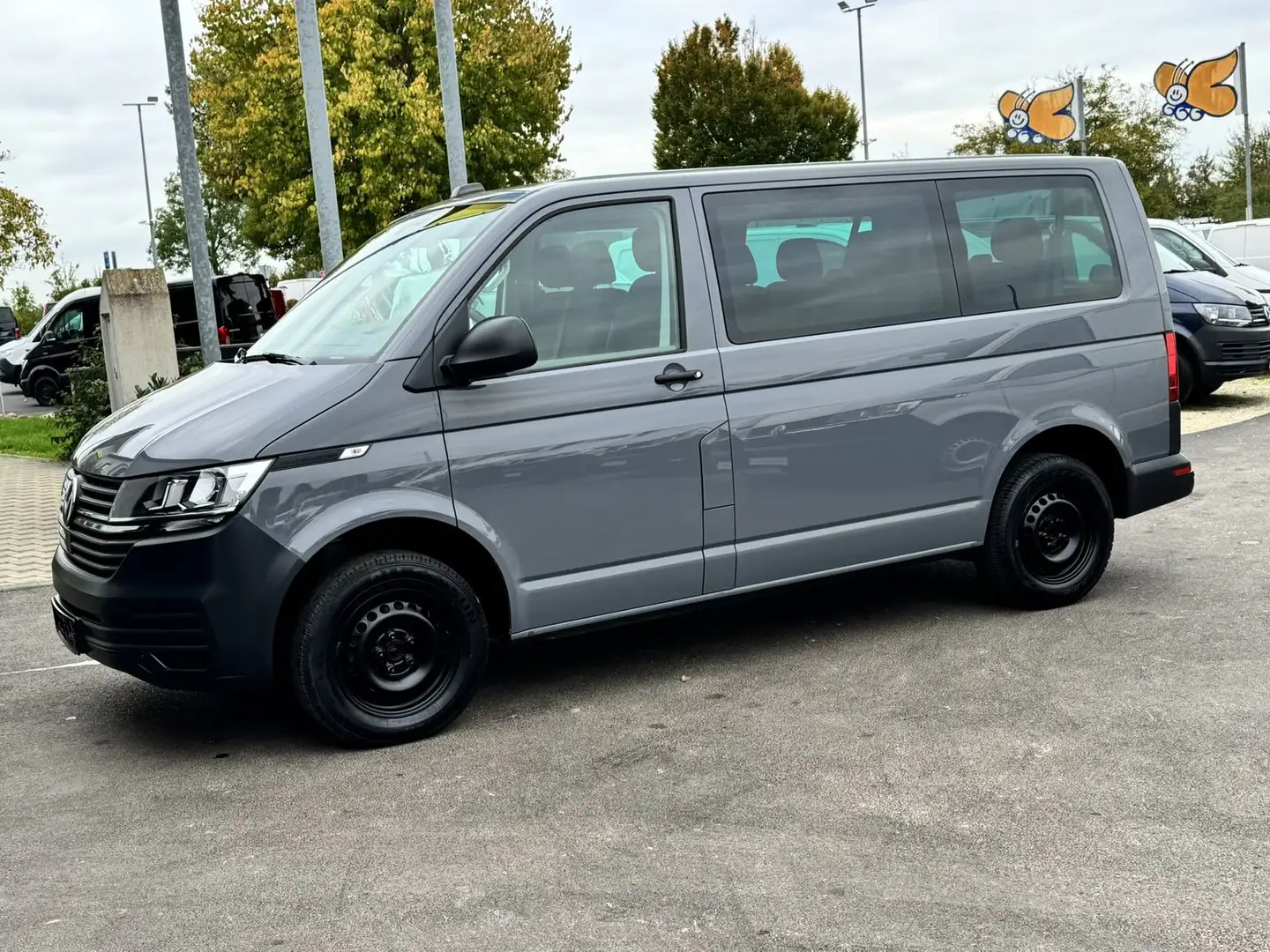 Volkswagen T6 Kombi /Transporter 6.1 TDI AHK*Klima vo u. hi Grau - 2