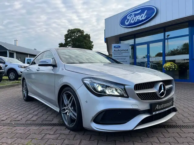 Mercedes-Benz CLA 220 4Matic AMG-Line*LED*Panodach*Navi*SHZ