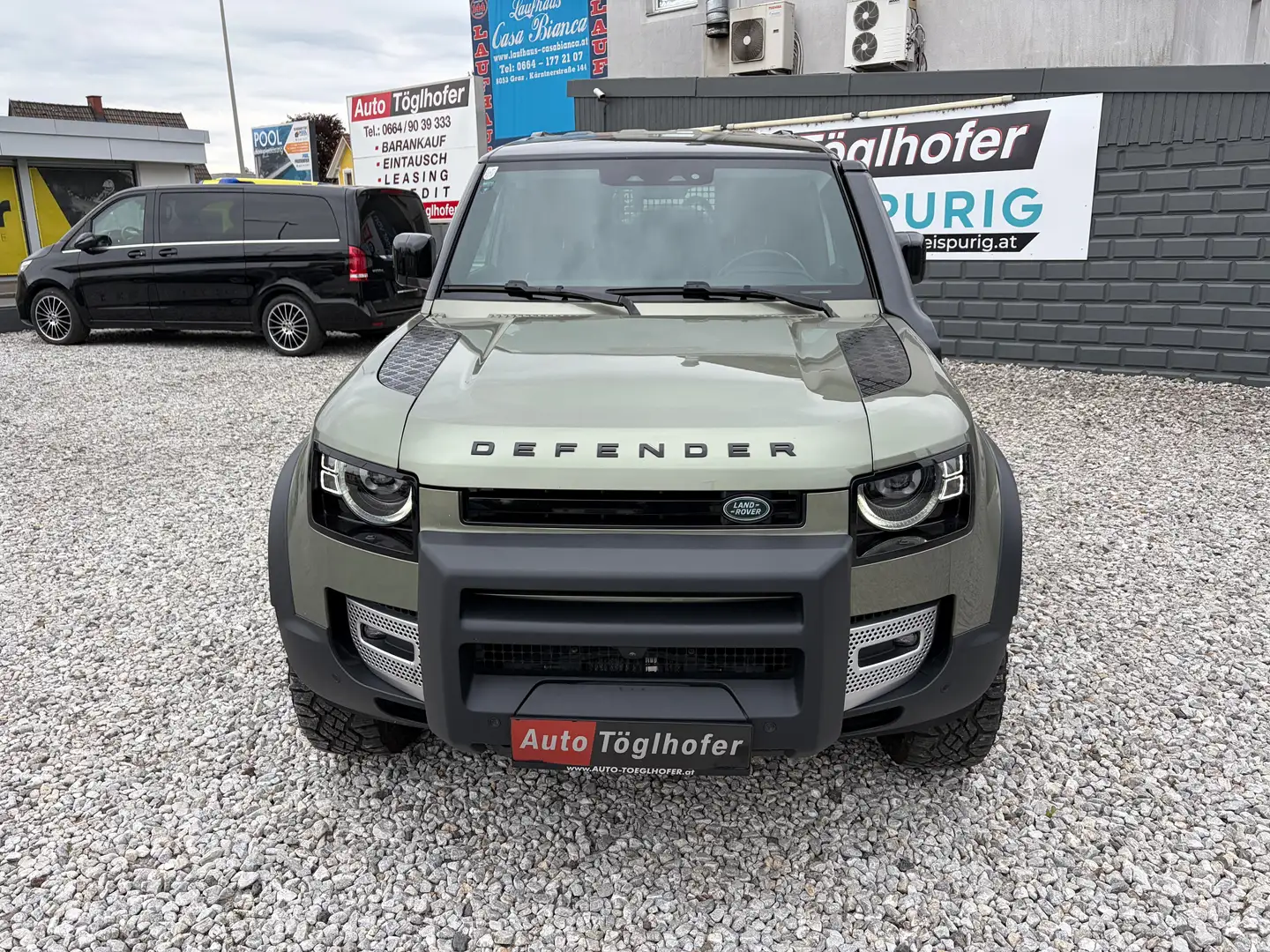 Land Rover Defender 90 Hard Top SE - LKW-Typisierung - viel Zubehör Grün - 2