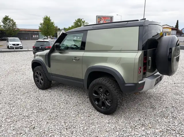 Land Rover Defender 90 Hard Top SE - LKW-Typisierung - viel Zubehör Ansicht 25