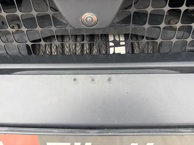 Land Rover Defender 90 Hard Top SE - LKW-Typisierung - viel Zubehör Ansicht 31