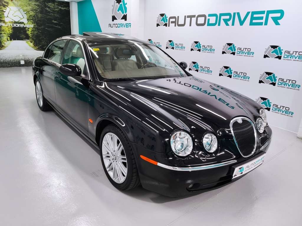 Jaguar S-Type 2.7D V6 Executive - foto 1