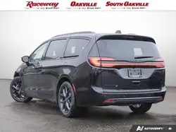 Chrysler Pacifica 2026