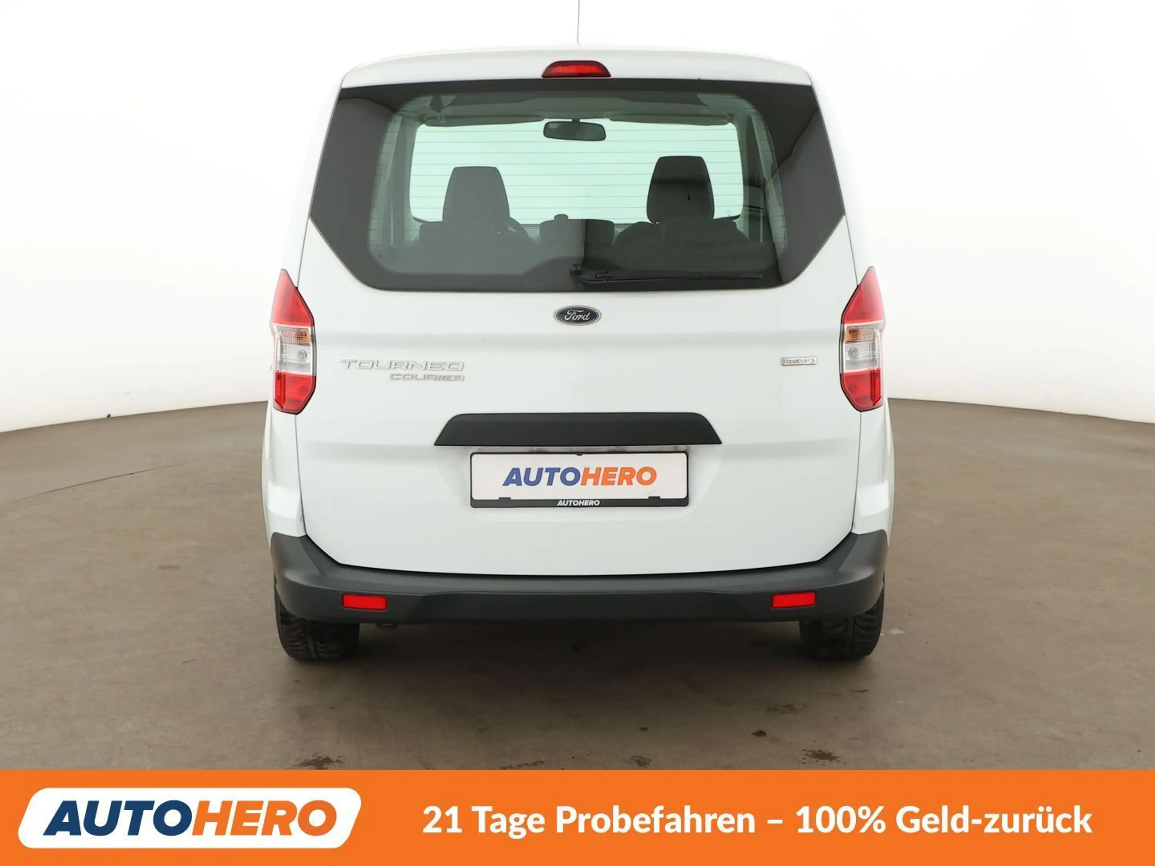 Ford Tourneo 1.0 EcoBoost Ambiente — photo 5
