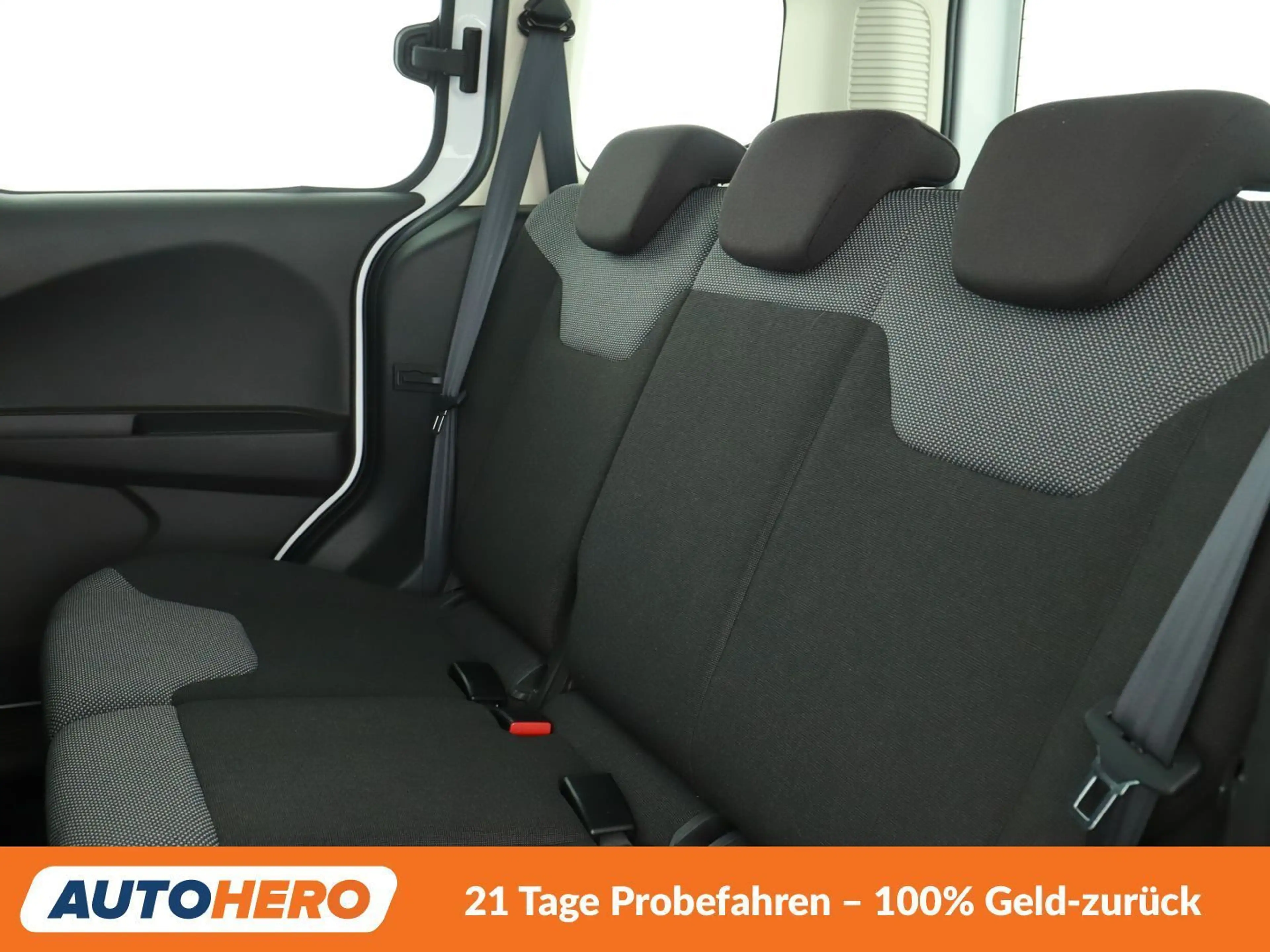 Ford Tourneo 1.0 EcoBoost Ambiente — photo 14