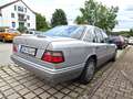 Mercedes-Benz E 220 W124 Lim. OLDTIMER ZULASSUNG H KENNZEICHEN KLIMA Zilver - thumbnail 5