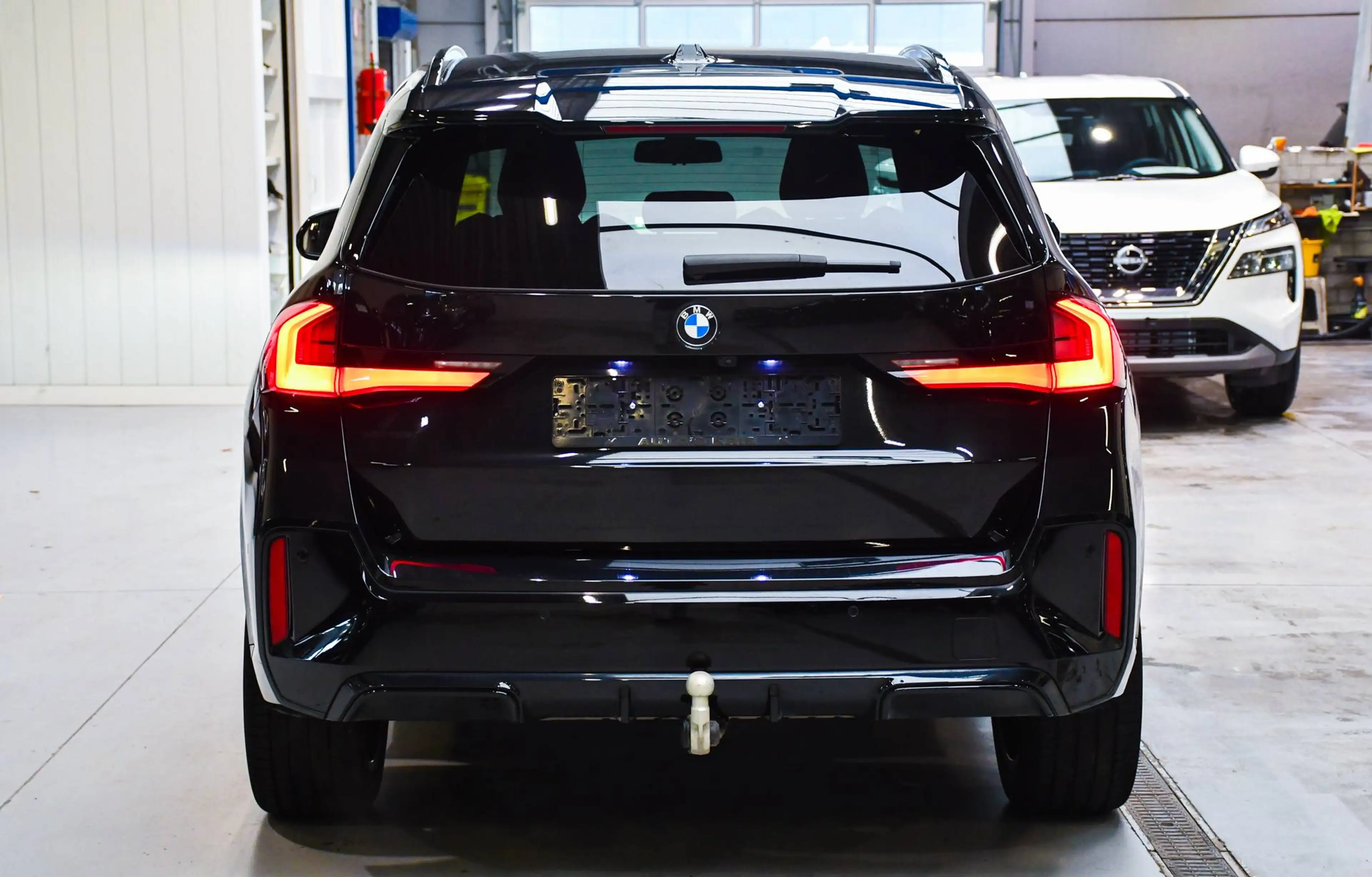 BMW X1 X1 1.5iA sDrive18 M-Pack Automaat - NAVIGATIE / TREKHAAK / BLIS / SMARTLINK / CAMERA / LEDER / PDC / CC — photo 5