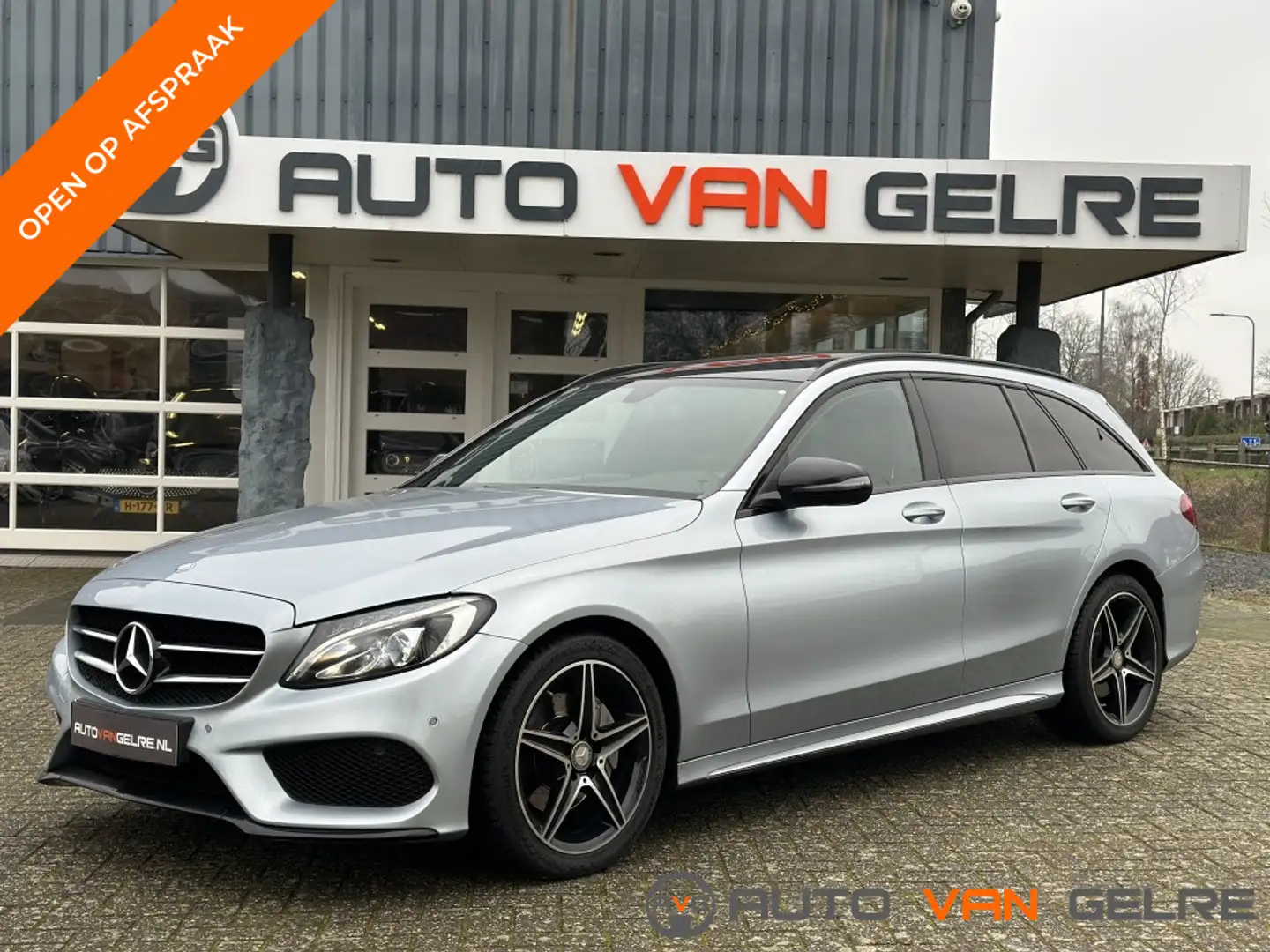 Mercedes-Benz C 180 Estate AMG Sp. Edition Night Pack PANO*LEDER*UNIEK Grijs - 1