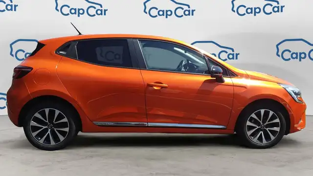 Renault Clio view 4