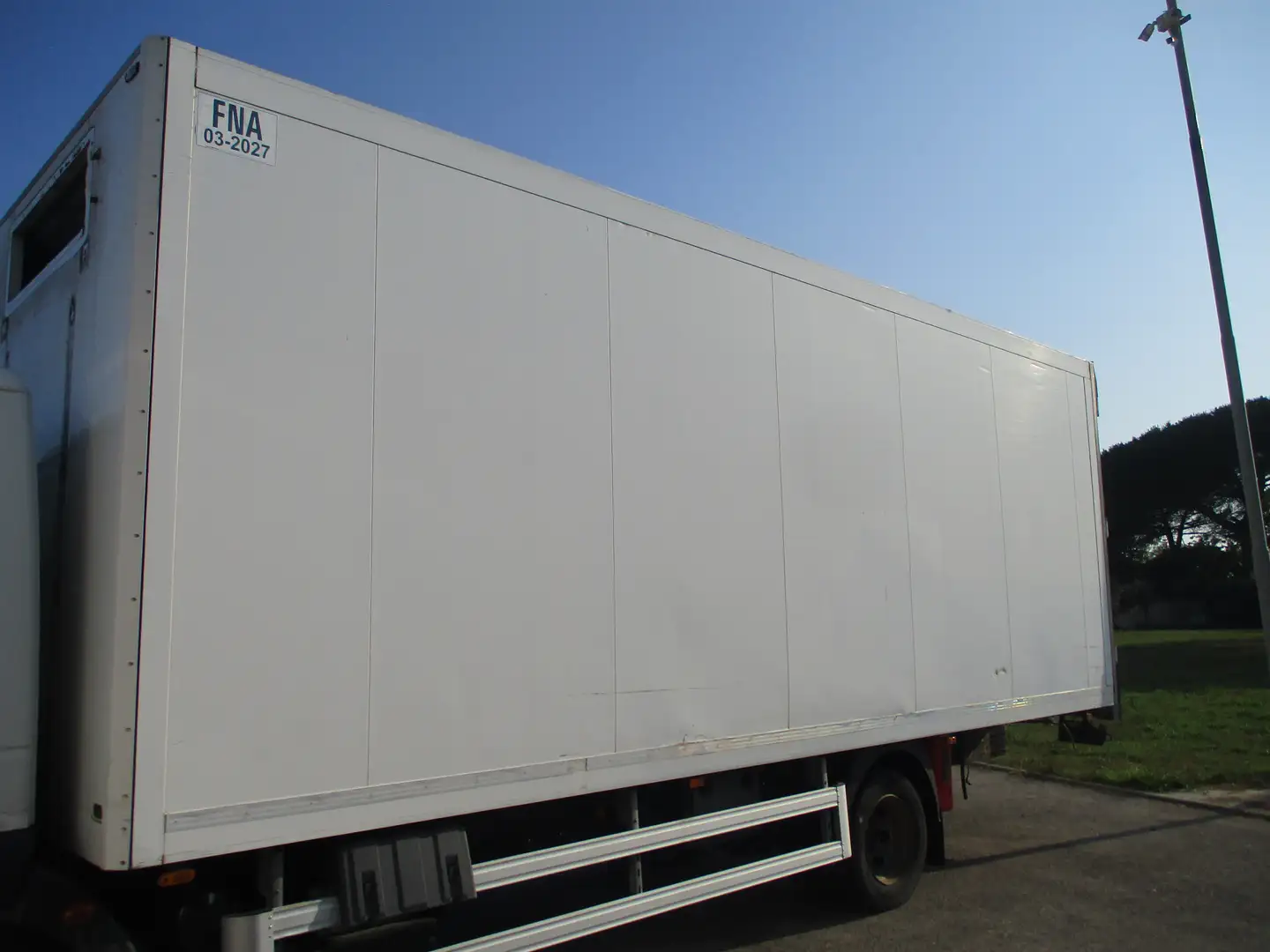 Iveco CASSA ISOTERMICA 7.30 METRI ATP FNA 03/27 Bianco - 2