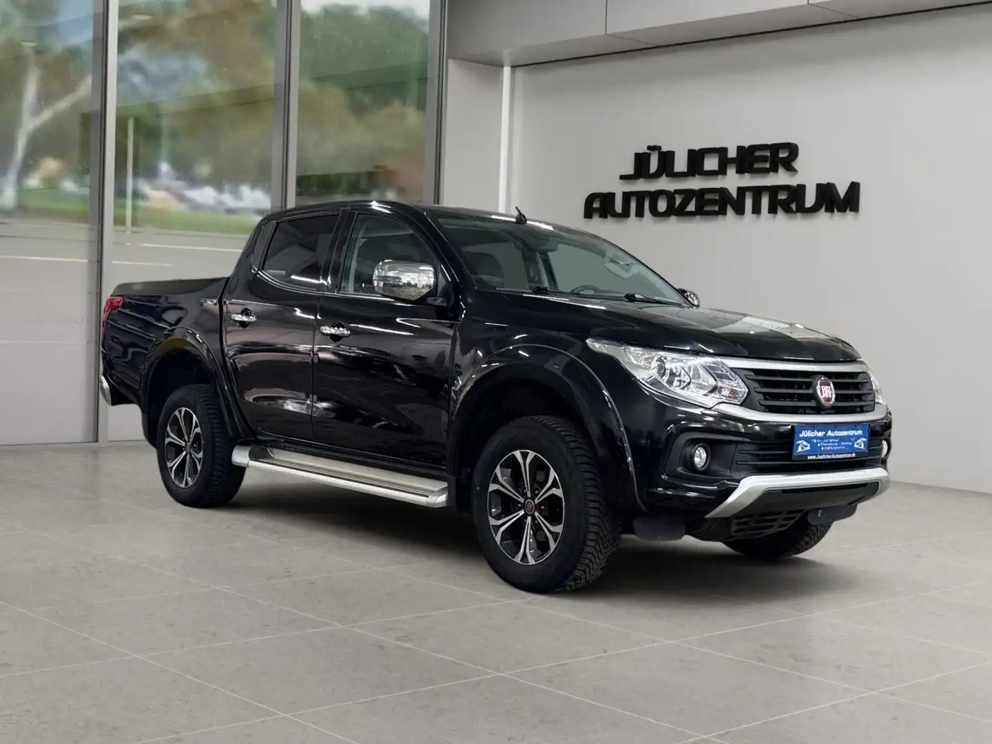 Fiat Fullback Double Cab Automatik, 1.Hand Fekete - 1