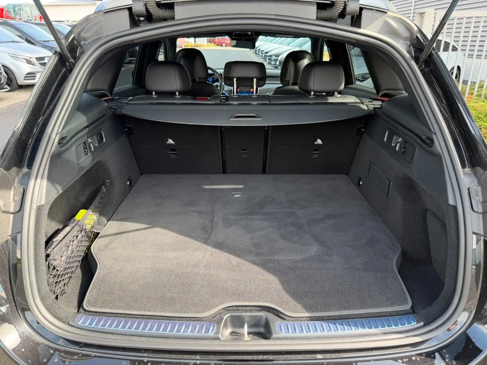 벤츠 Mercedes-Benz GLC GLC 63 S AMG 2025 검정 사진 7