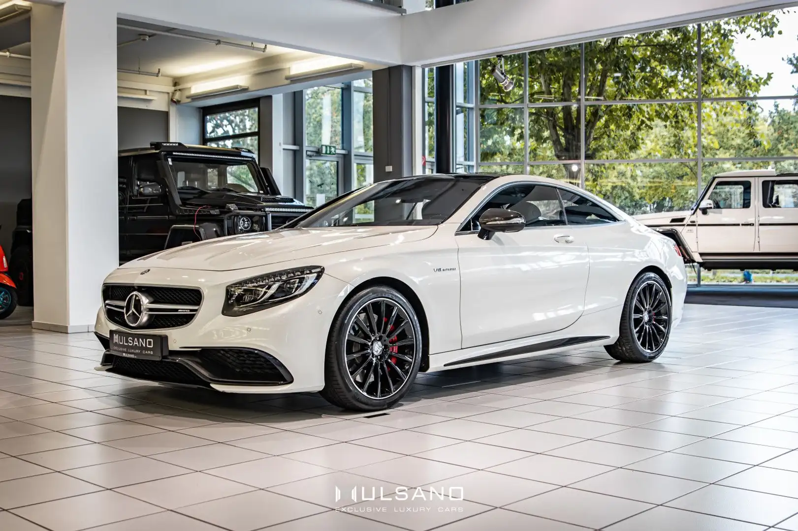 Mercedes-Benz S 63 AMG S63 AMG Coupe 4Matic MAGICSKY DRIVERS 360 KAMERA Bílá - 1