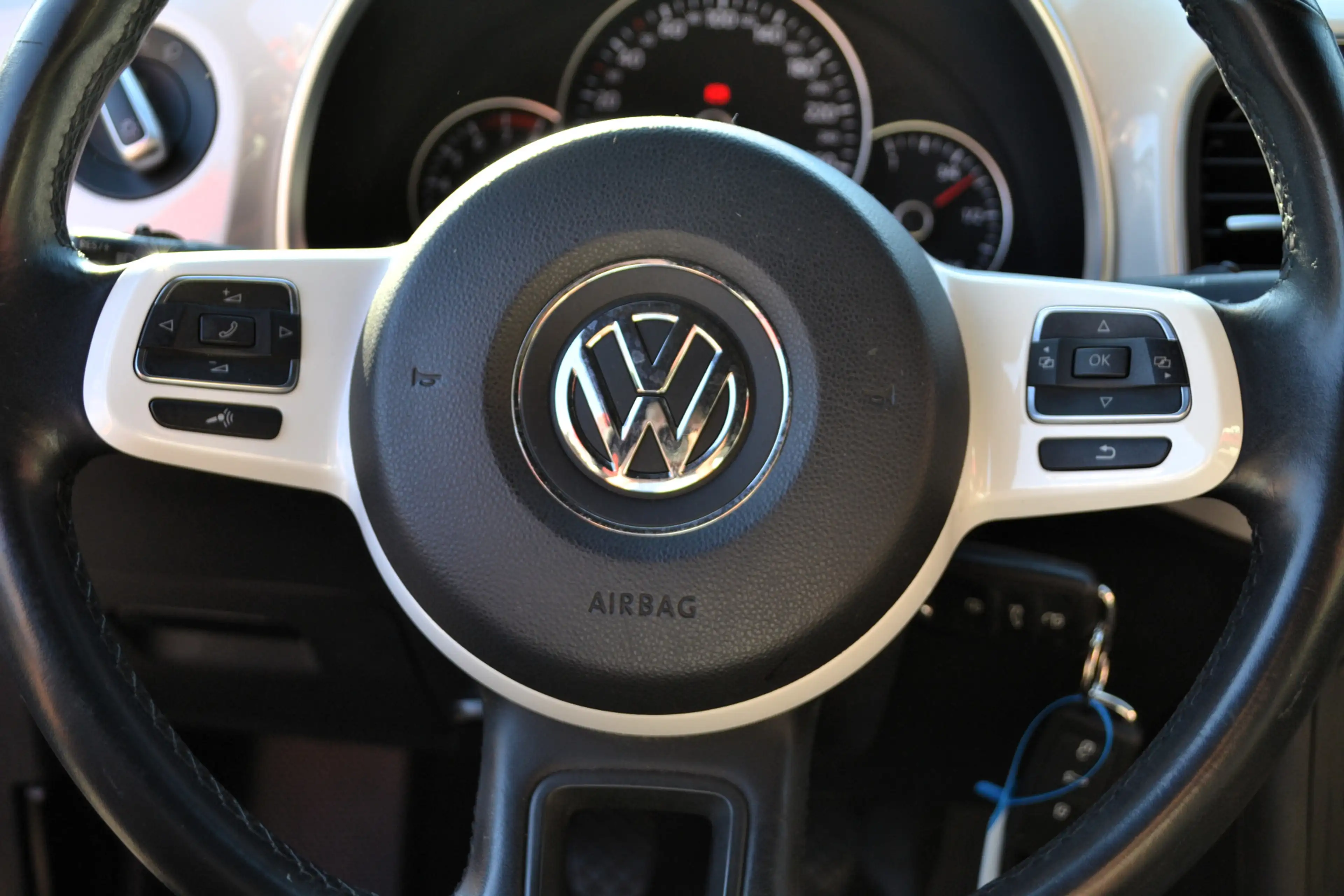 Volkswagen Beetle 1.2 TSI Design, NL auto, 1e eigenaar ! Airco, Pdc — photo 6