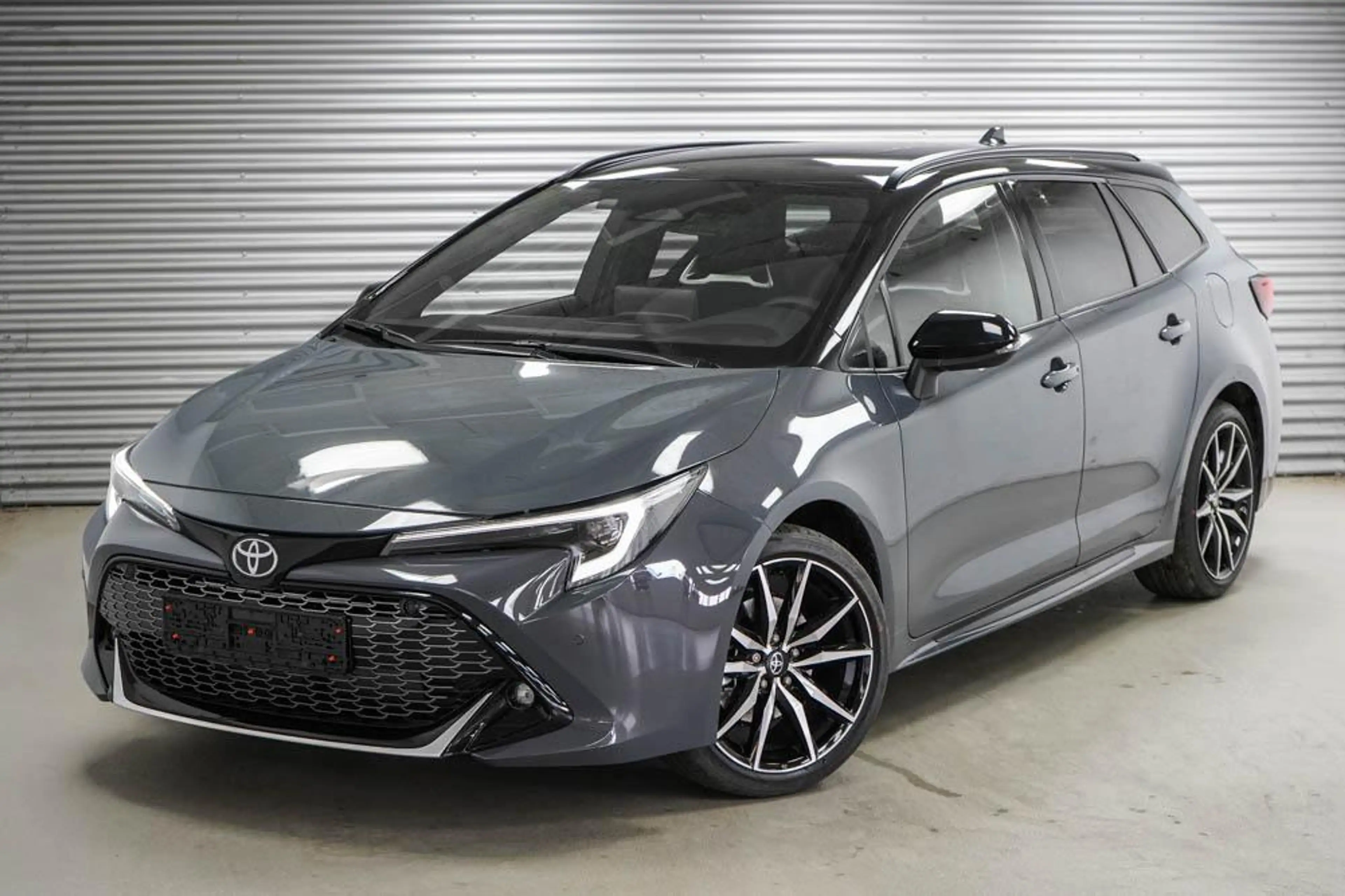 Toyota Corolla Touring Sports Sport 2,0 Hybrid GR -LAG. 130 kW...