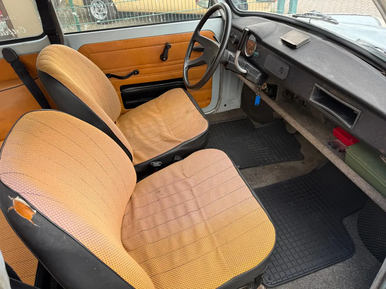 Trabant P601 *HU/AU 7/2027*Patina*Alltagsklassiker*, foto 10