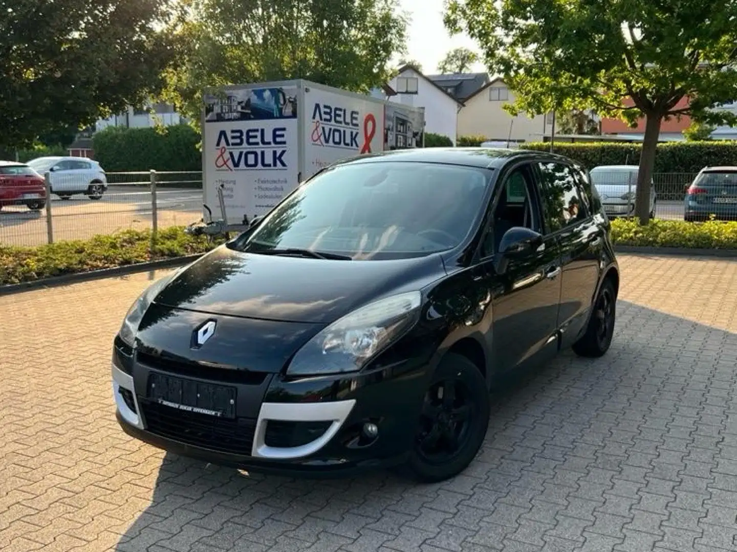 Renault Scenic TCe 130 Bose Edition, EXPORT, TÜV, EURO5 Чёрный - 1