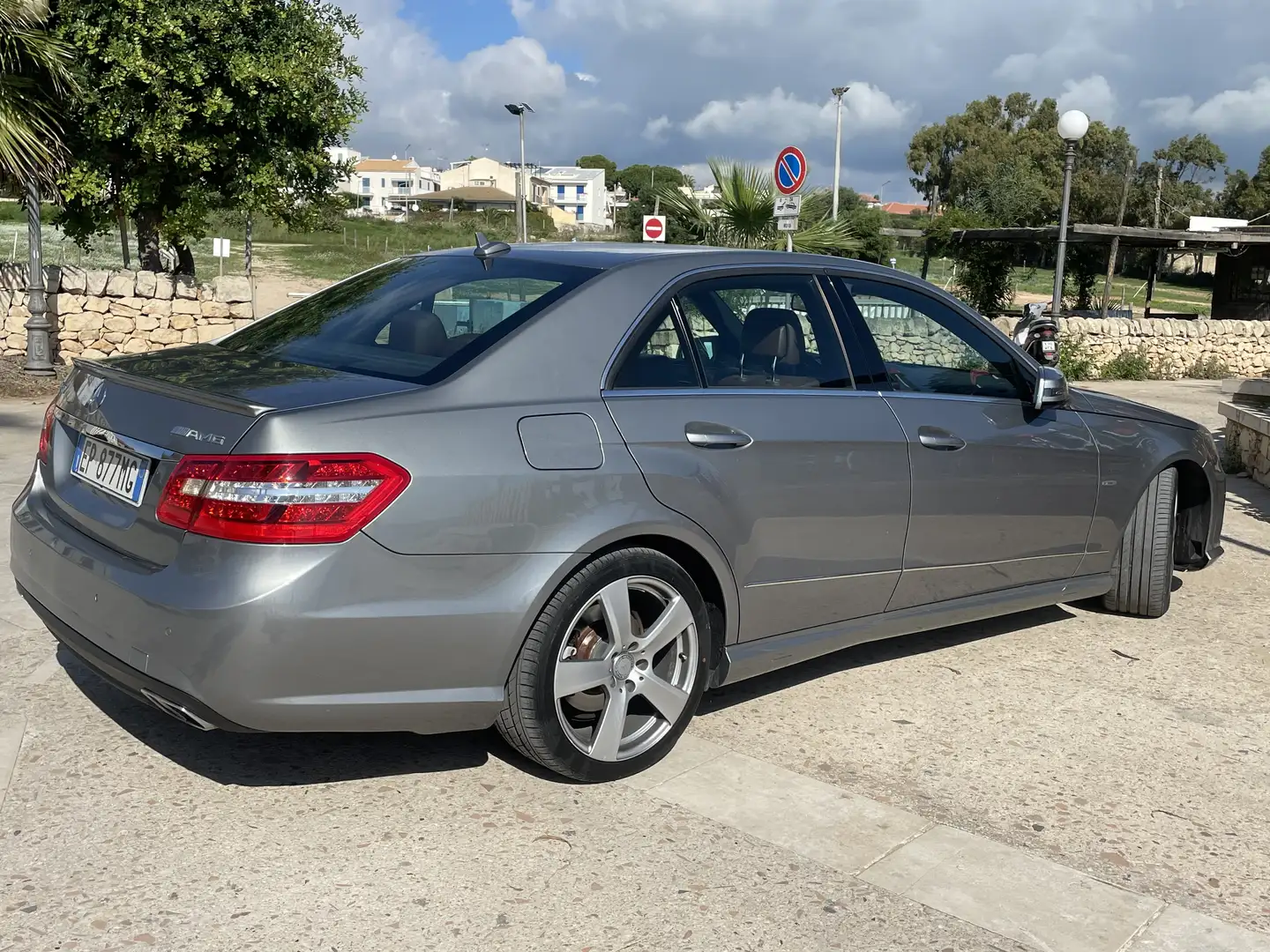 Mercedes-Benz E 250 cdi be Avantgarde auto 7m Gri - 2