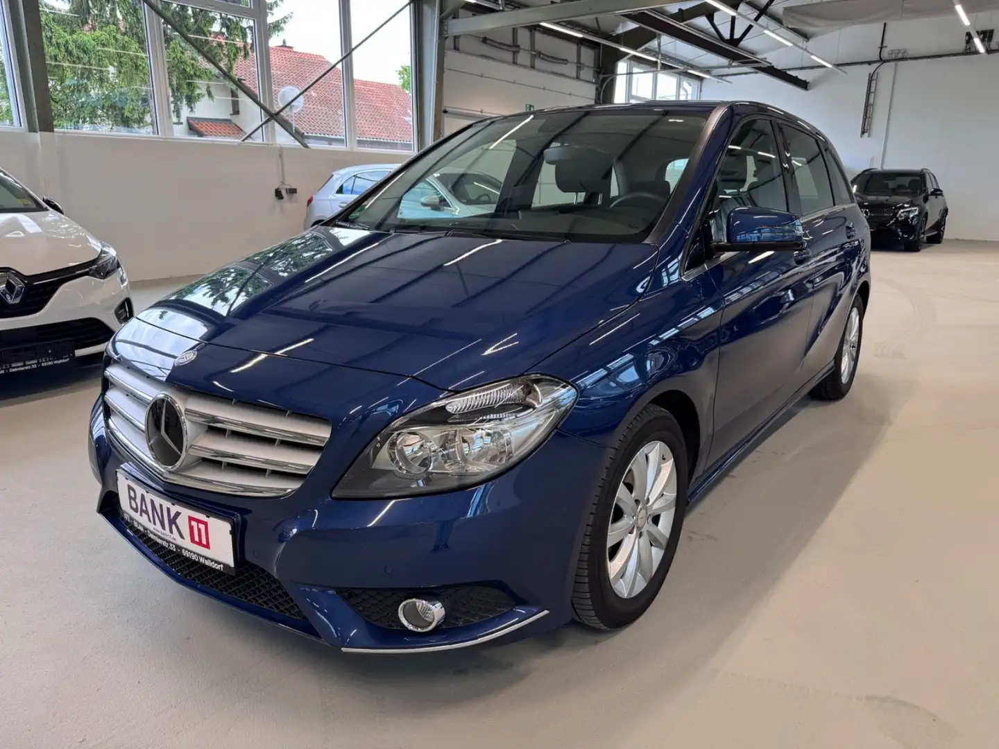 Mercedes-Benz B 180 1.Hand Automatik PDC Sitzheizung Blu/Azzurro - 1