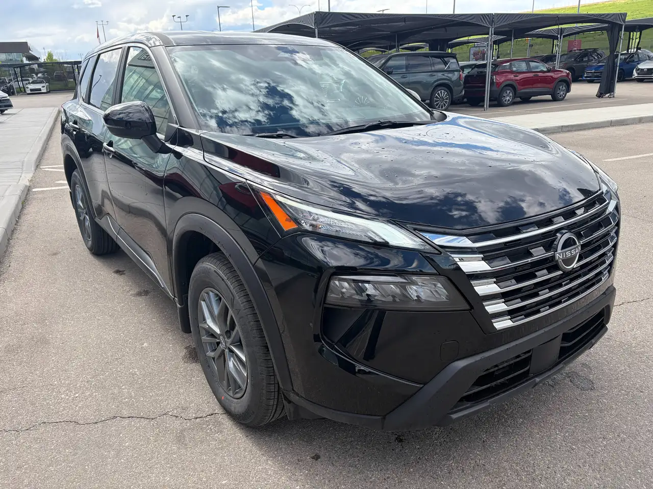 Nissan Rogue снимка Nissan Rogue