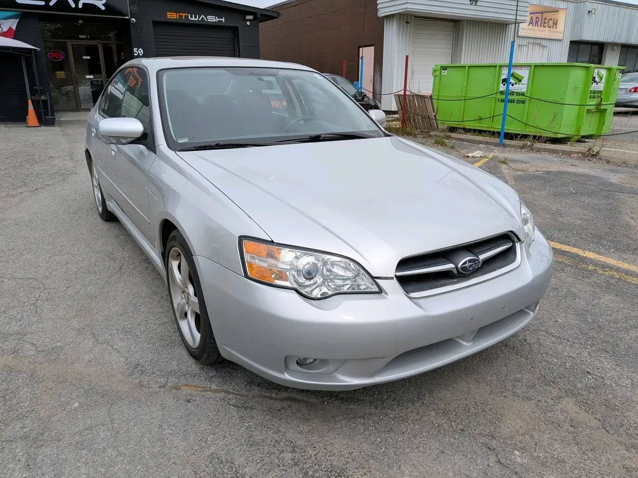 Subaru Legacy снимка Subaru Legacy