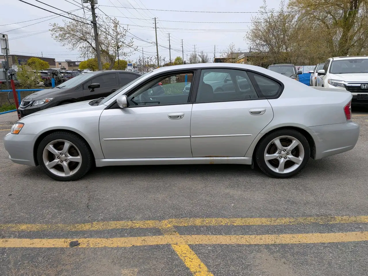 Subaru Legacy снимка Subaru Legacy