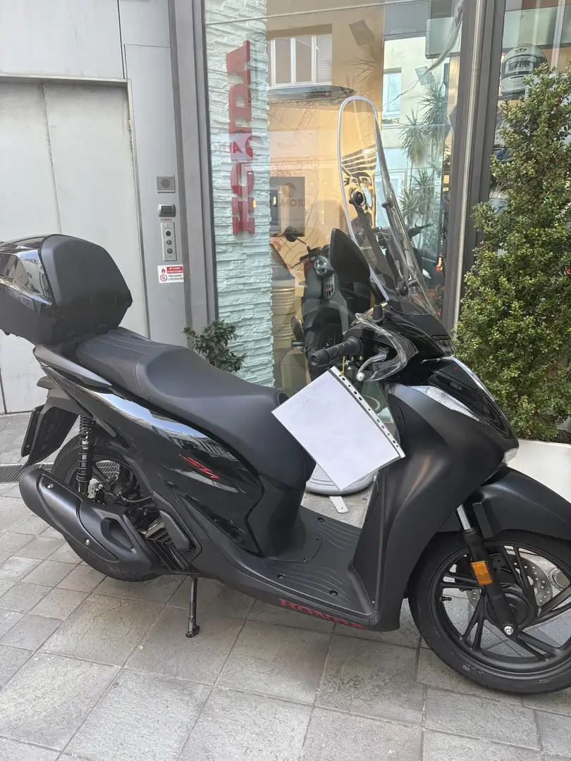 Honda SH 125 sport Noir - 1