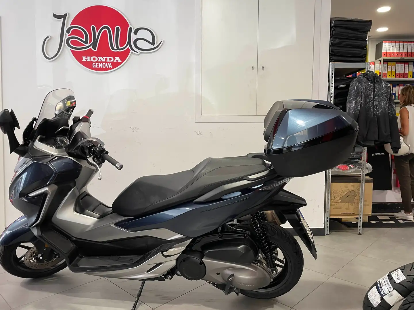 Honda Forza 300 deluxe Azul - 1