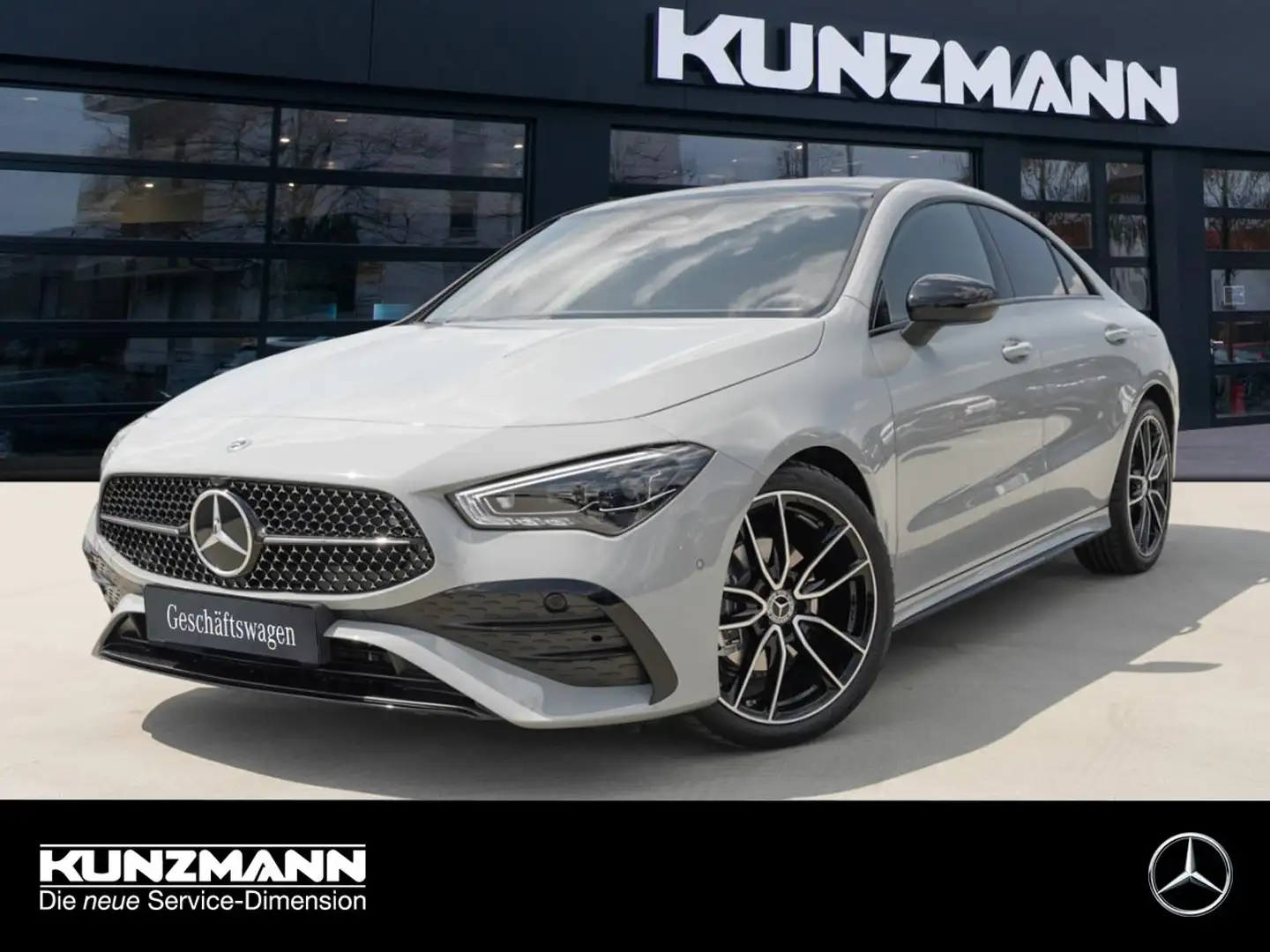 Mercedes-Benz CLA 180 Coupé AMG Night Panorama Kamera SpiegelP Grau - 1