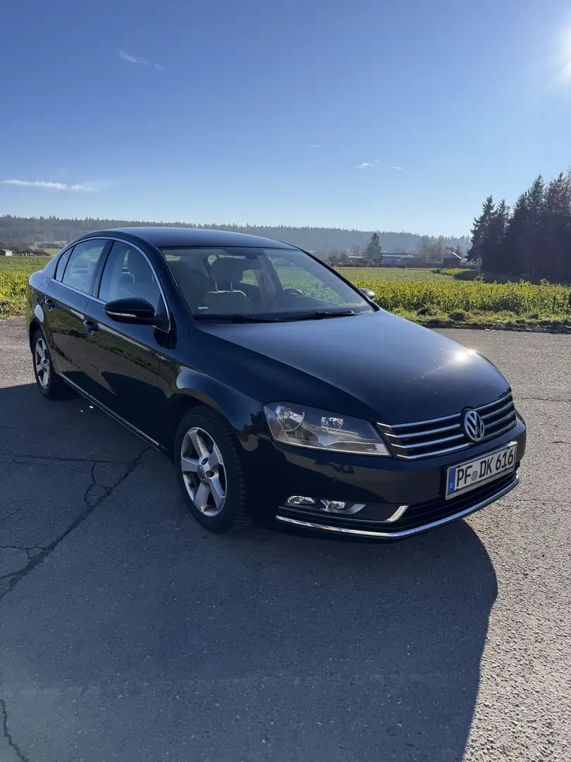 Volkswagen Passat Comfortline BlueMotion Negru - 2