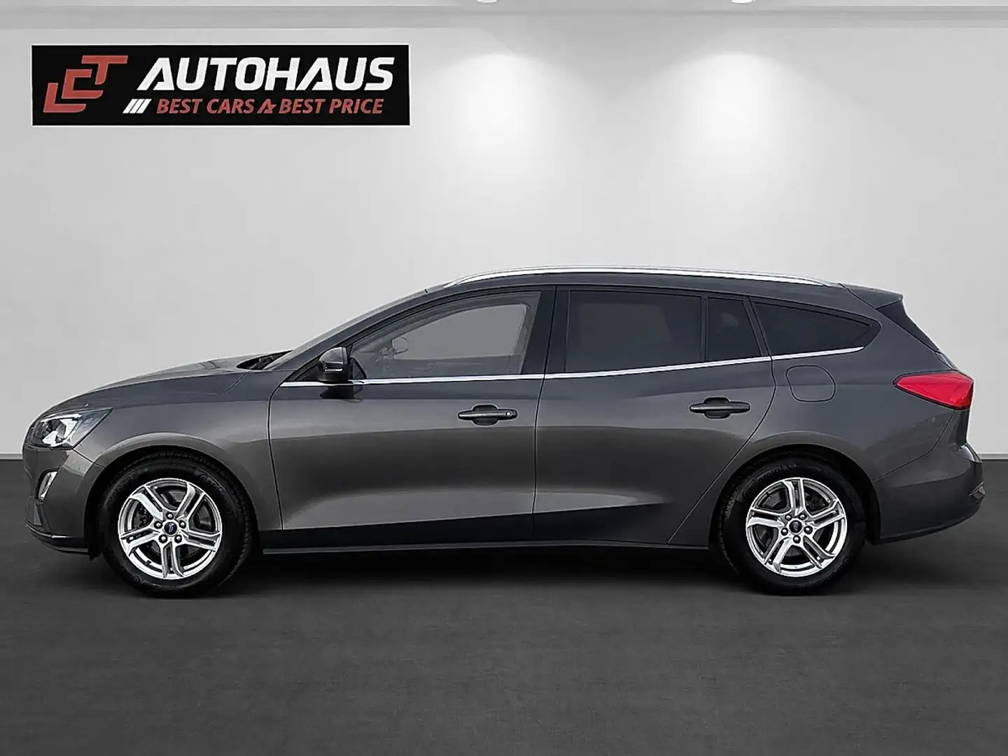 Ford Focus Traveller 1,0 EcoBoost Trend Edition | PICKERL ... Grau - 2