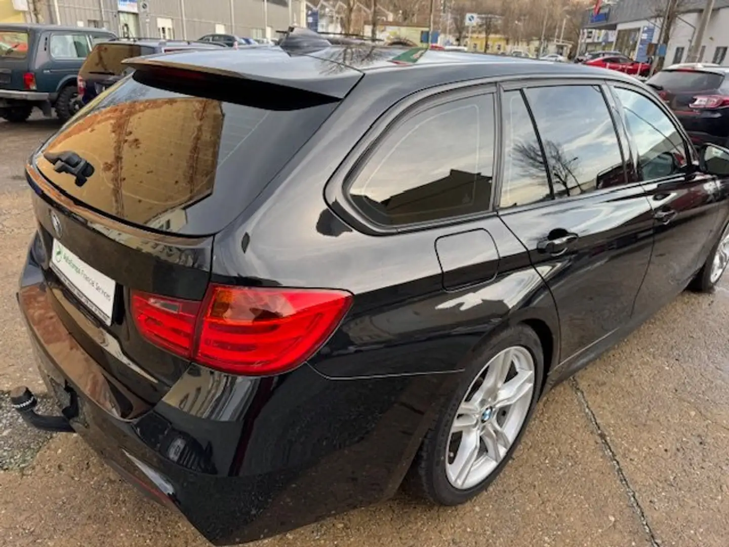 BMW 320 320 d Чорний - 2