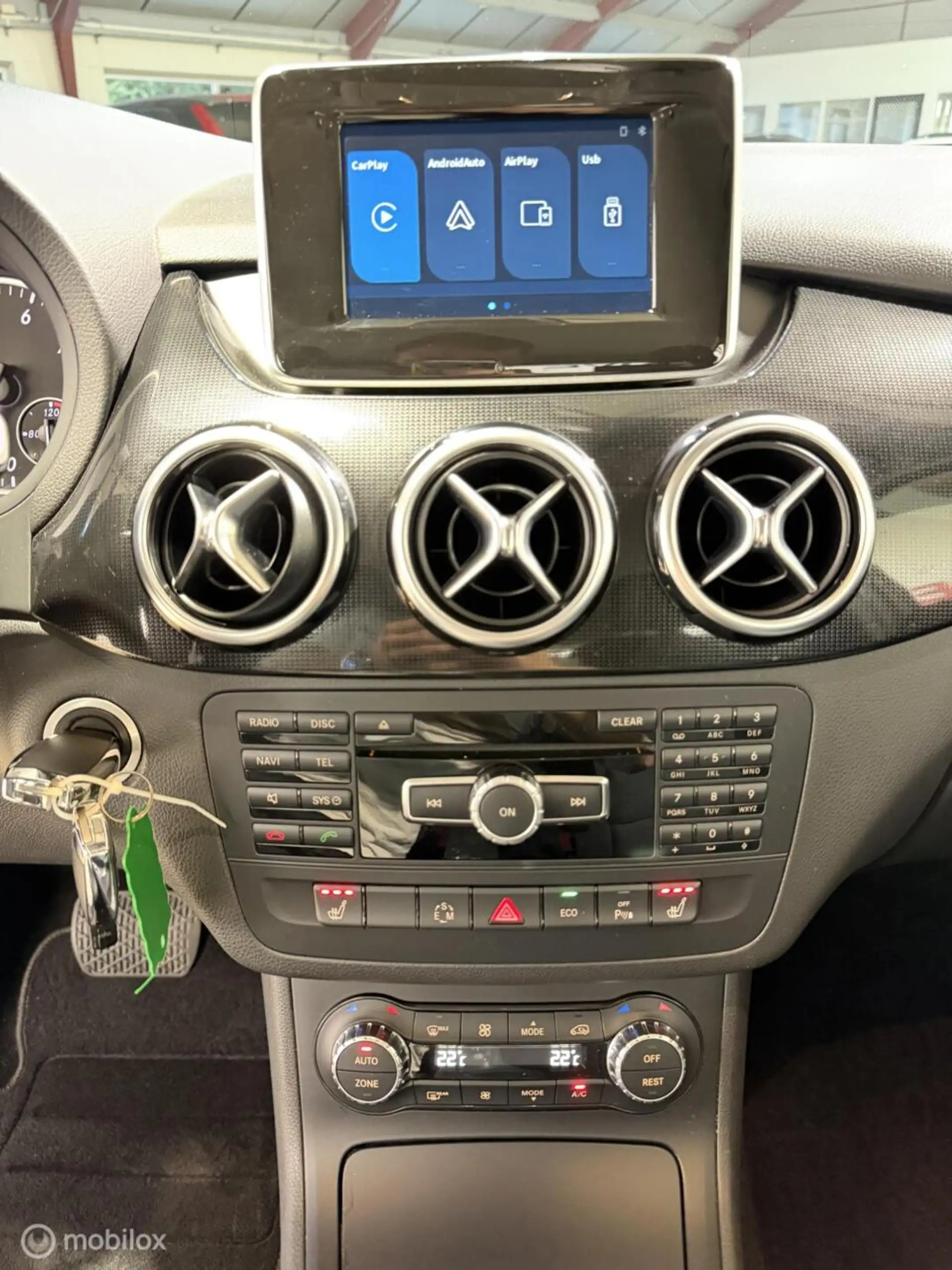 Mercedes-Benz B 180 Ambition AUT/CLIMA/CRUISE/CAMERA/1eEIG — photo 8