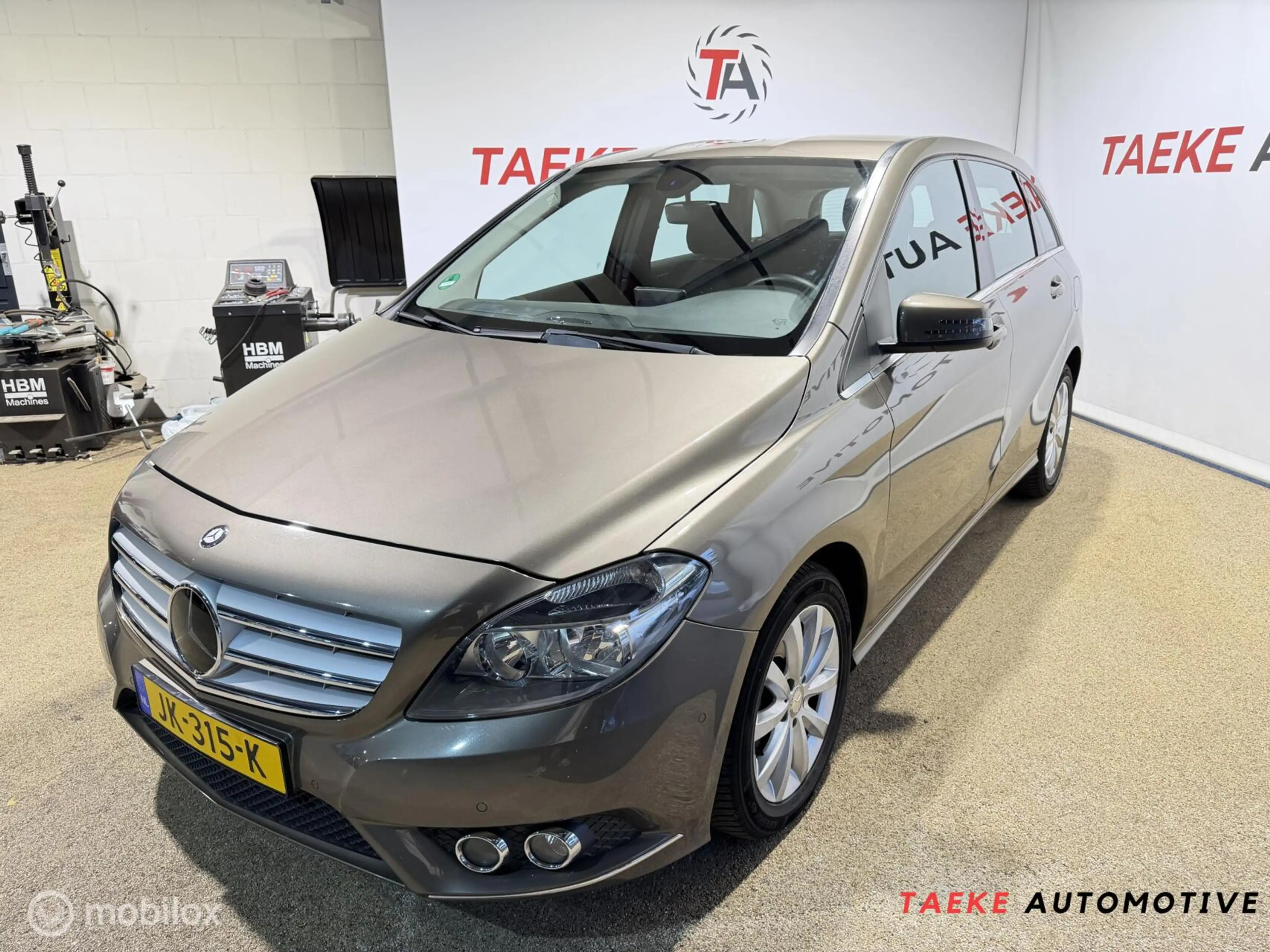 Mercedes-Benz B 180 Ambition AUT/CLIMA/CRUISE/CAMERA/1eEIG