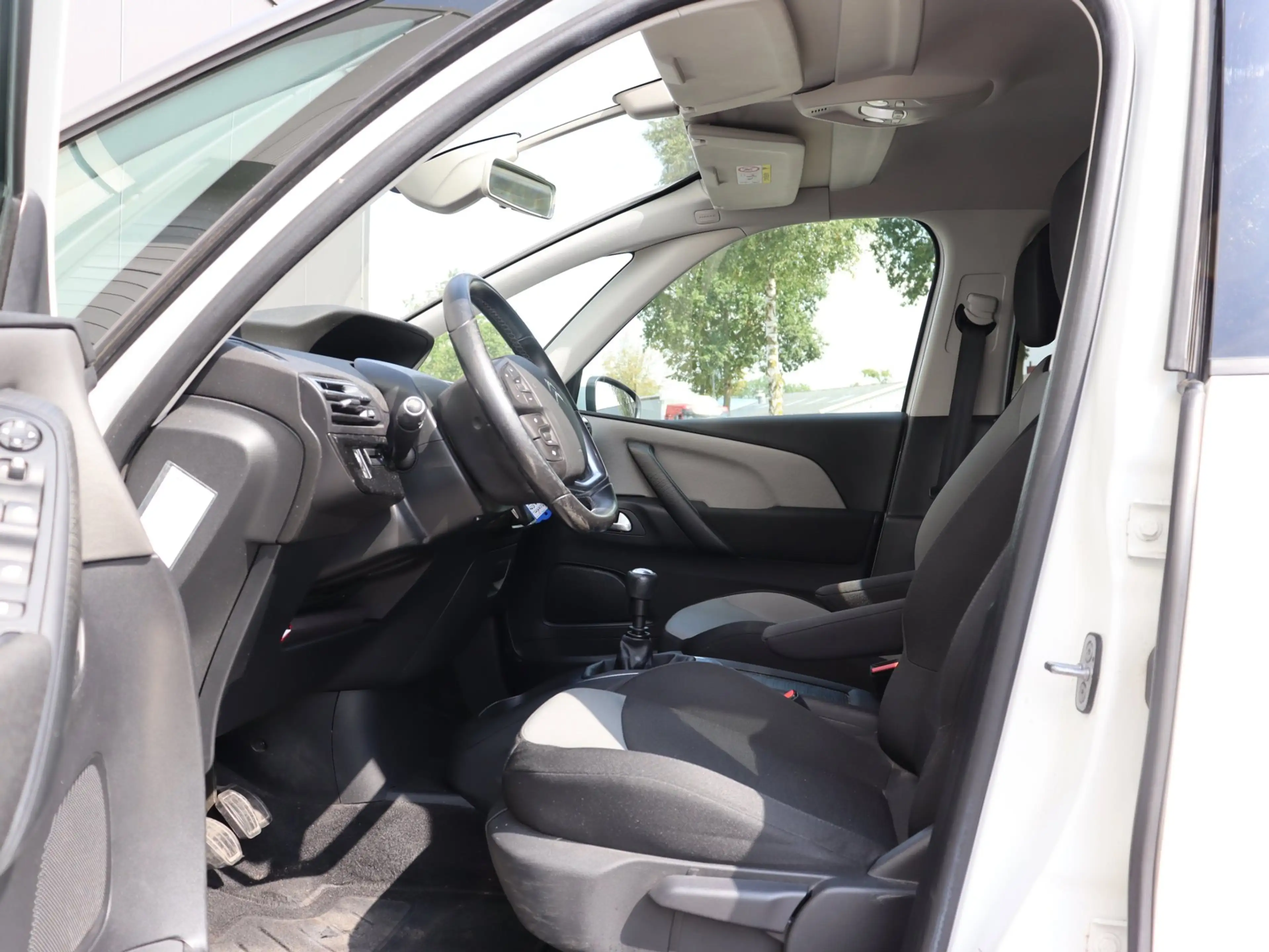 Citroen Grand C4 Picasso 1.2 PureTech Business 7-pers navi LM org NL — photo 8