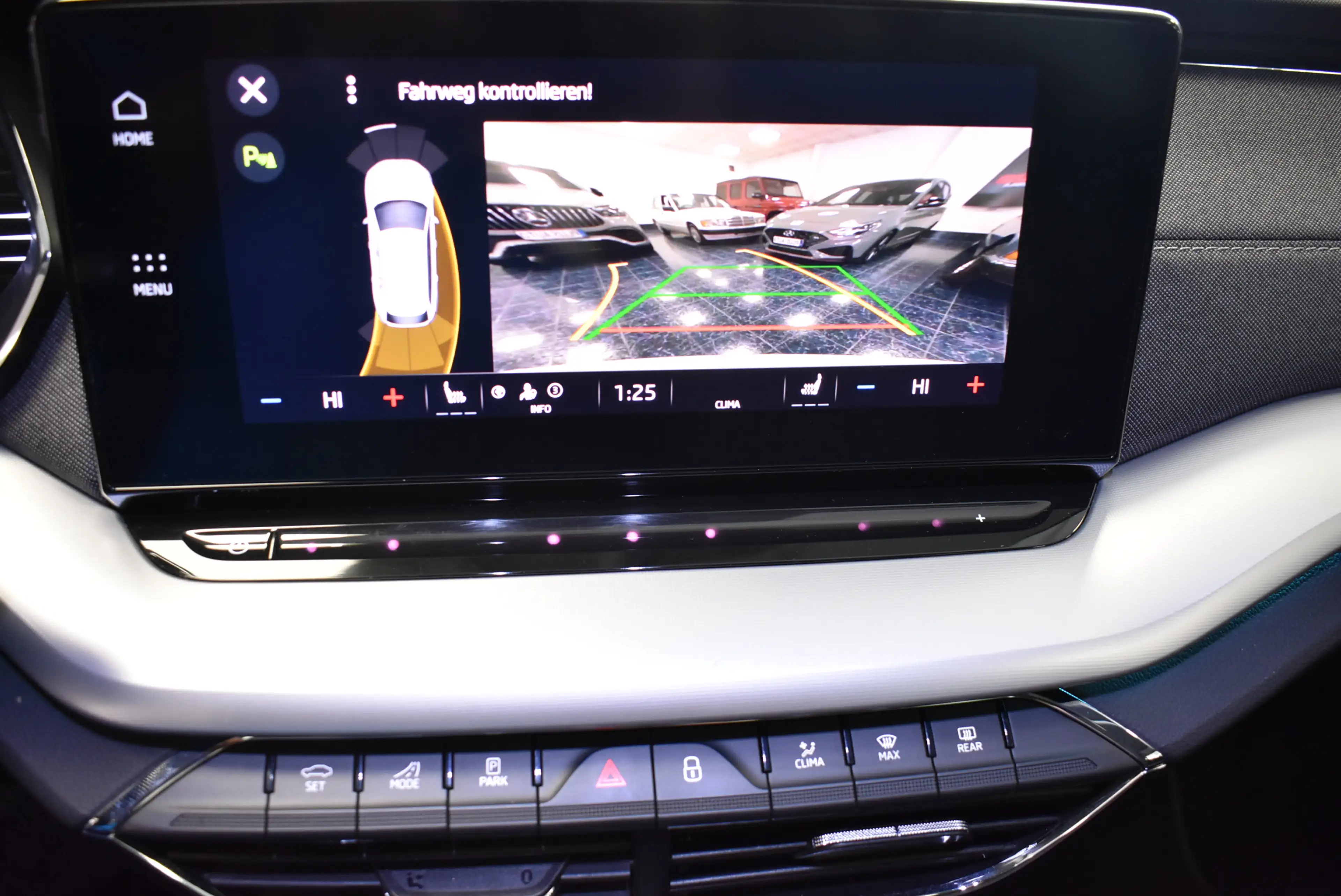 Skoda Octavia 2.0 TDI Style Nav Led Panoram AHK — photo 13