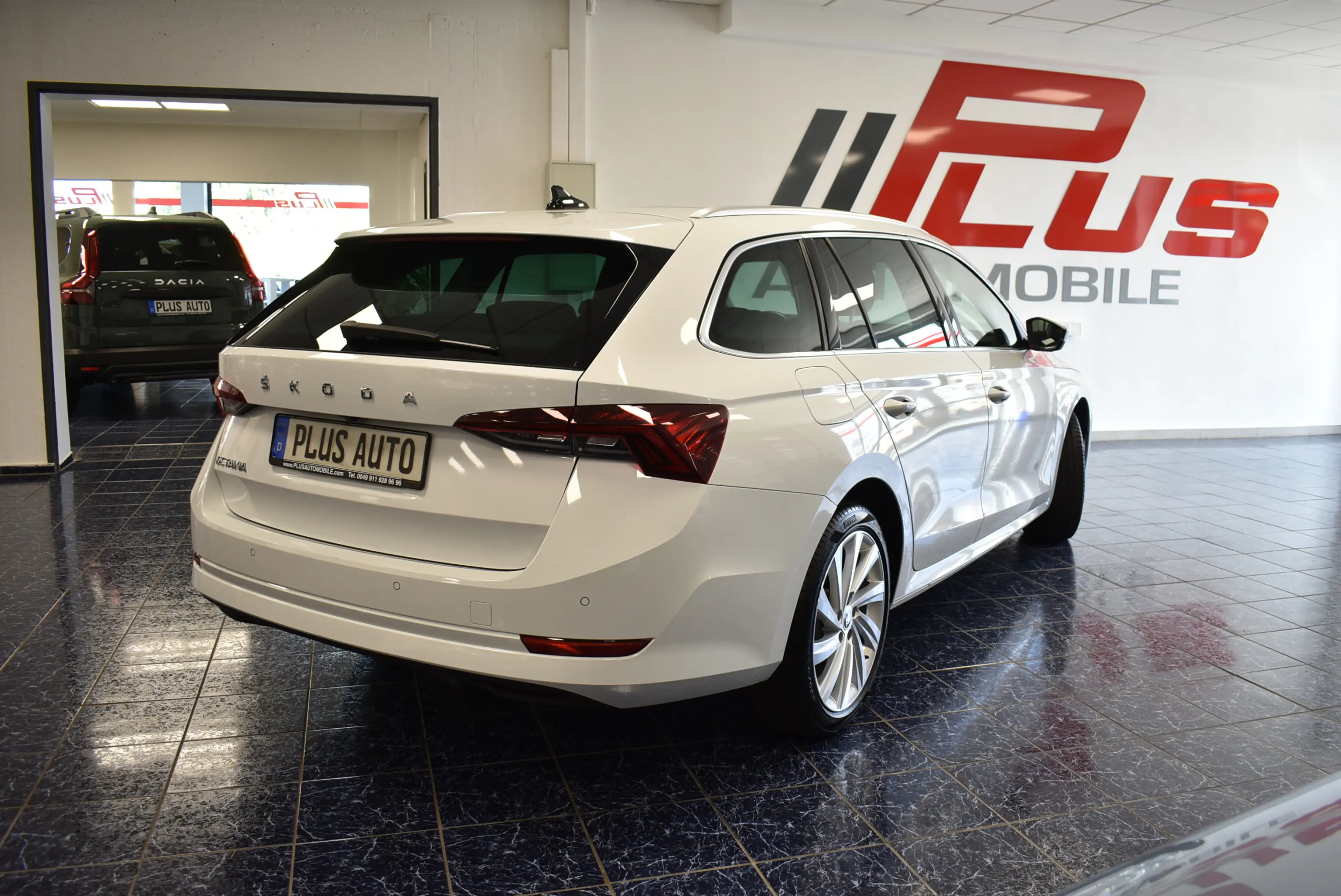 Skoda Octavia 2.0 TDI Style Nav Led Panoram AHK — photo 3