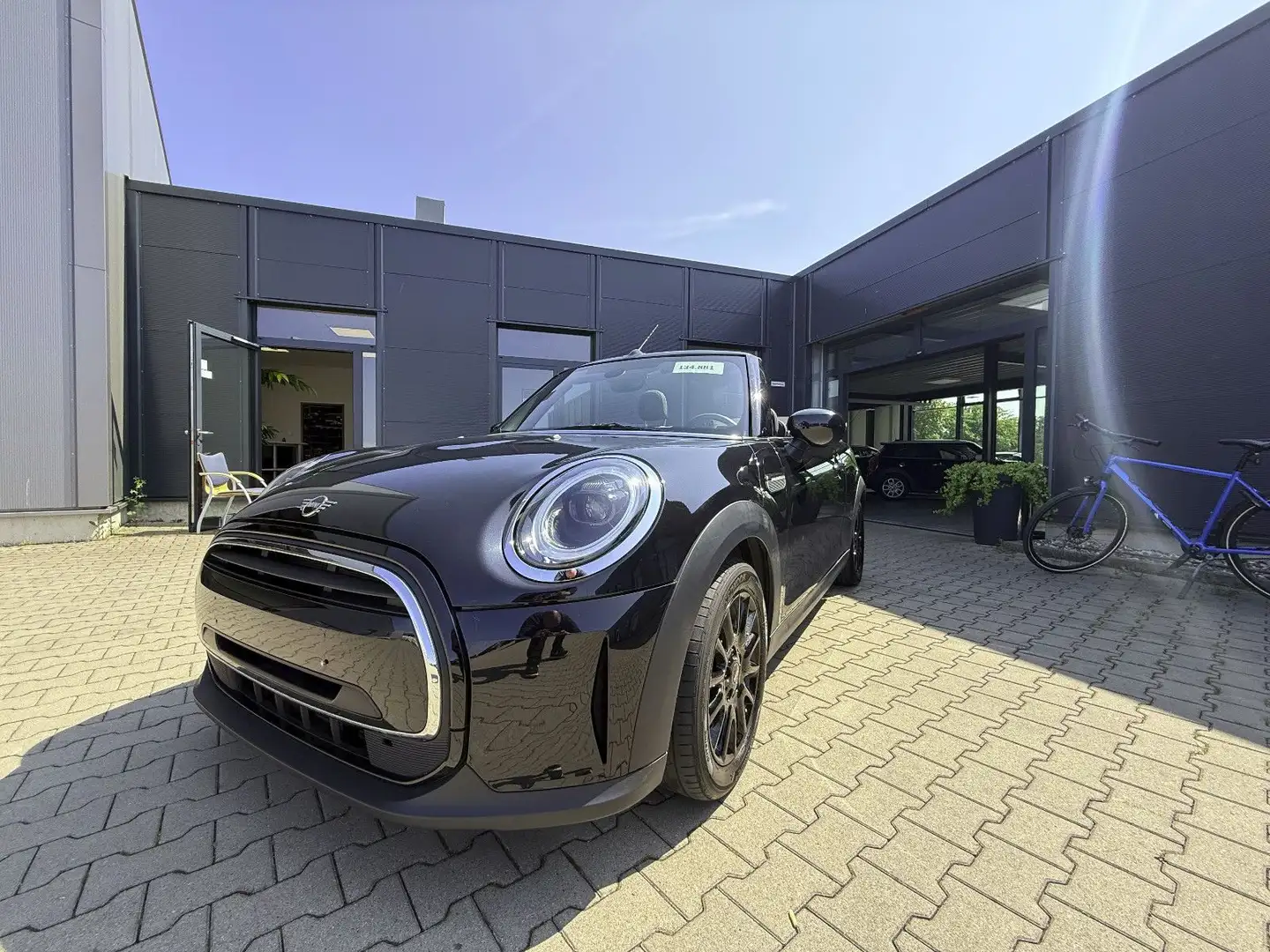 MINI One Cabrio Essential Trim Noir - 1