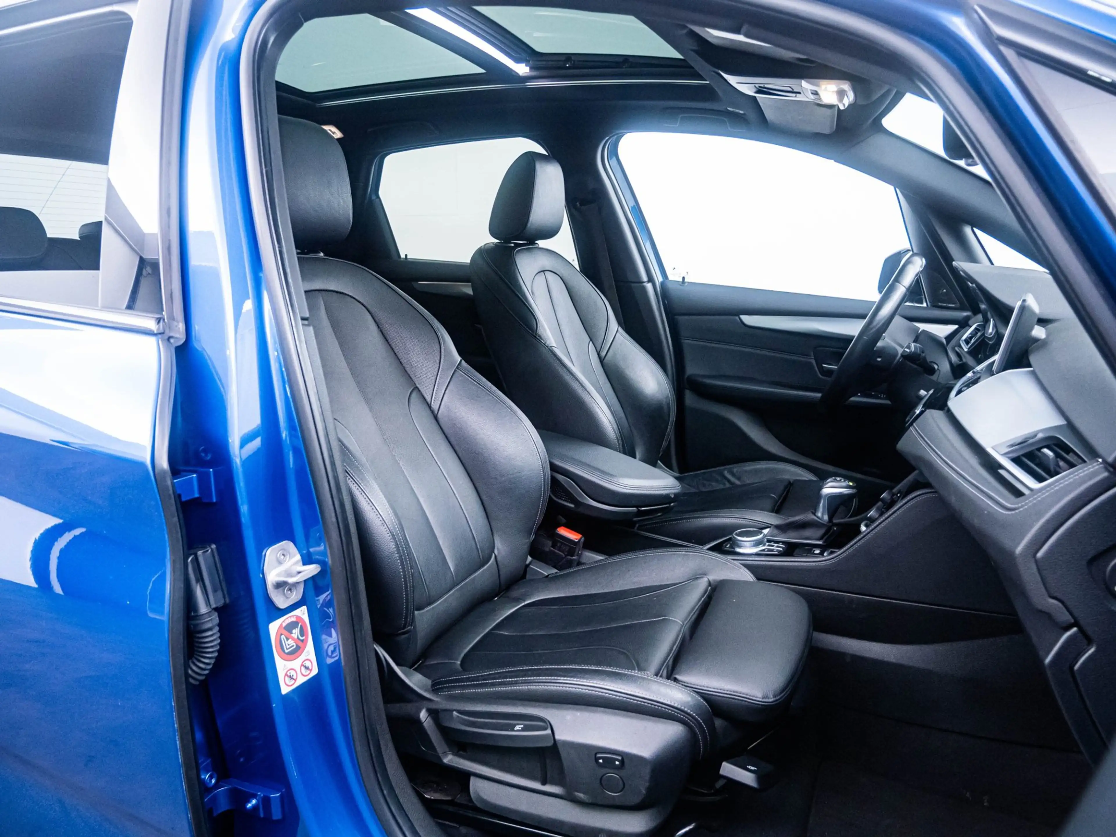 BMW 225 2-serie Active Tourer 225xe High Executive Pano|H& — photo 9